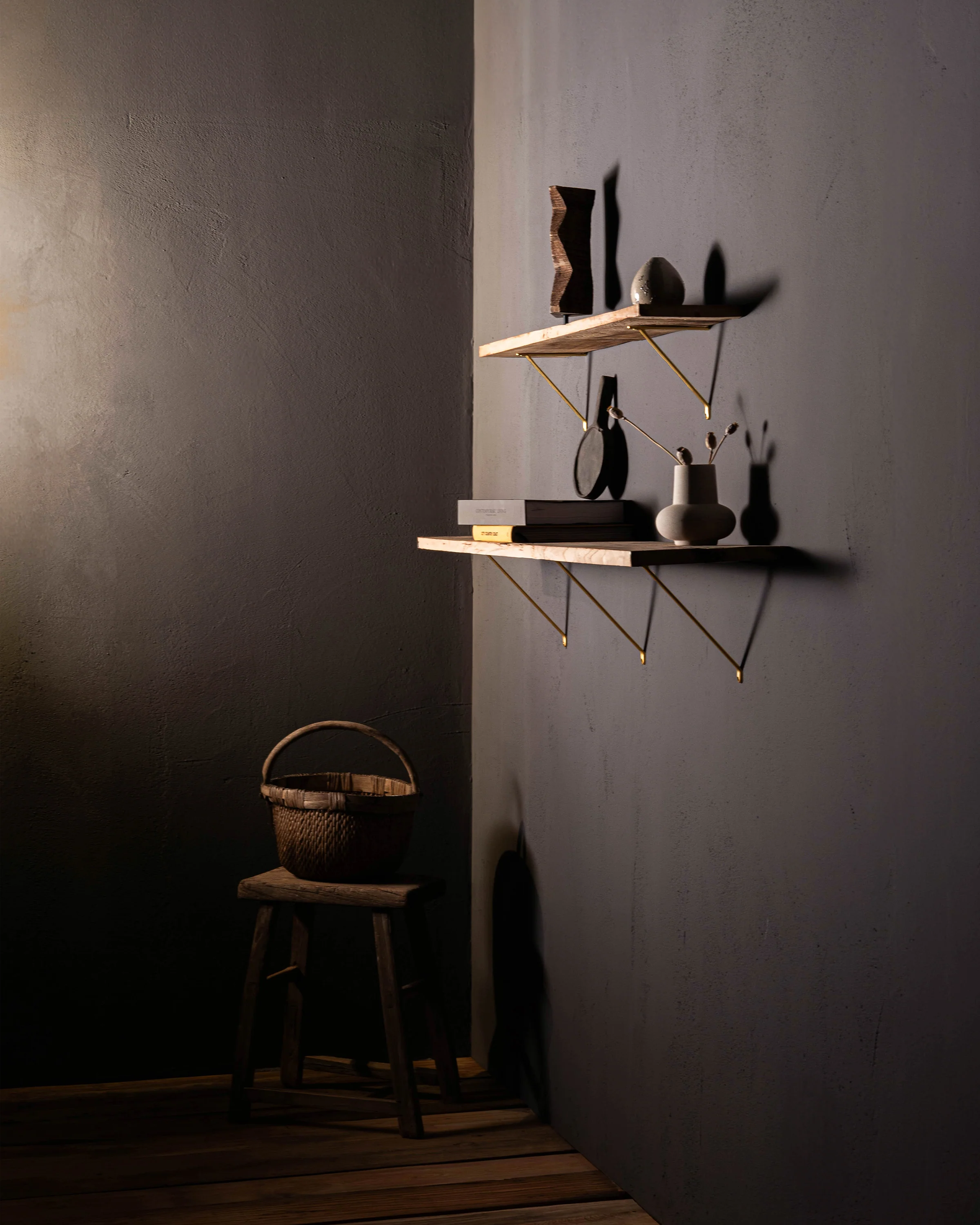 Brixton Shelf Bracket 150mm – Antique Brass - Image 4