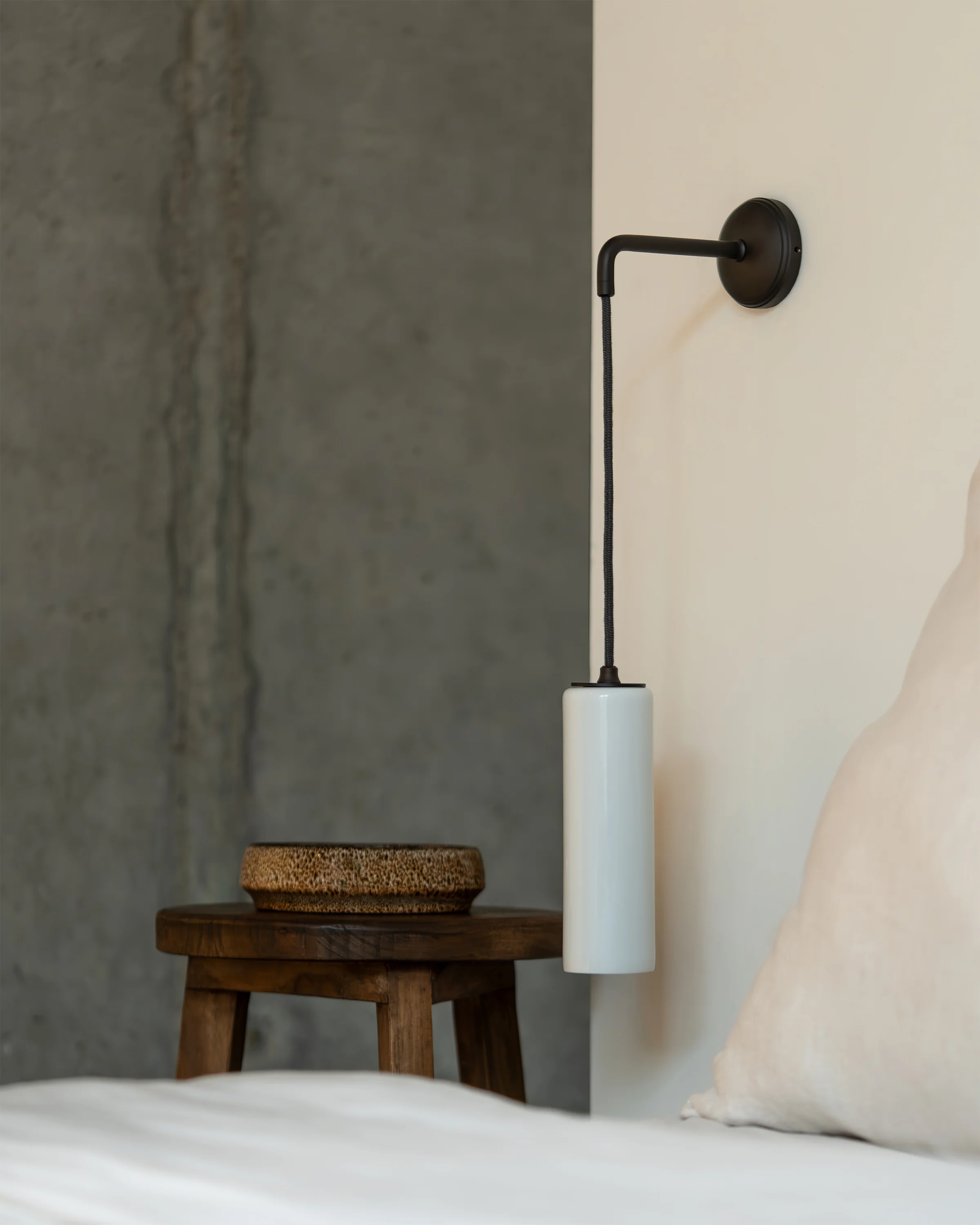 Claremont Small Hanging Wall Light Fine Porcelain - Bronze - Image 5