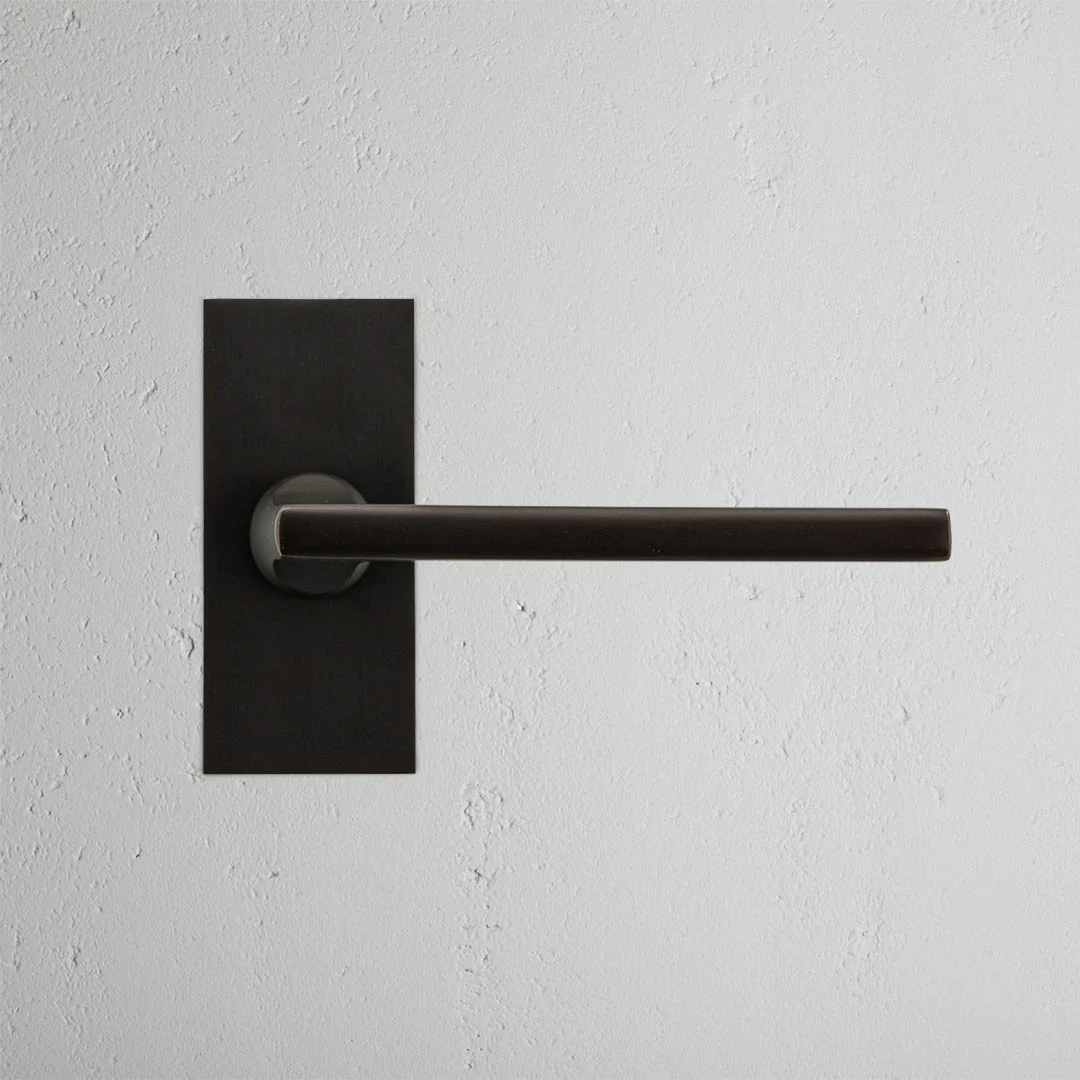 Clayton Short Plate Fixed Door Handle - Bronze - Image 2
