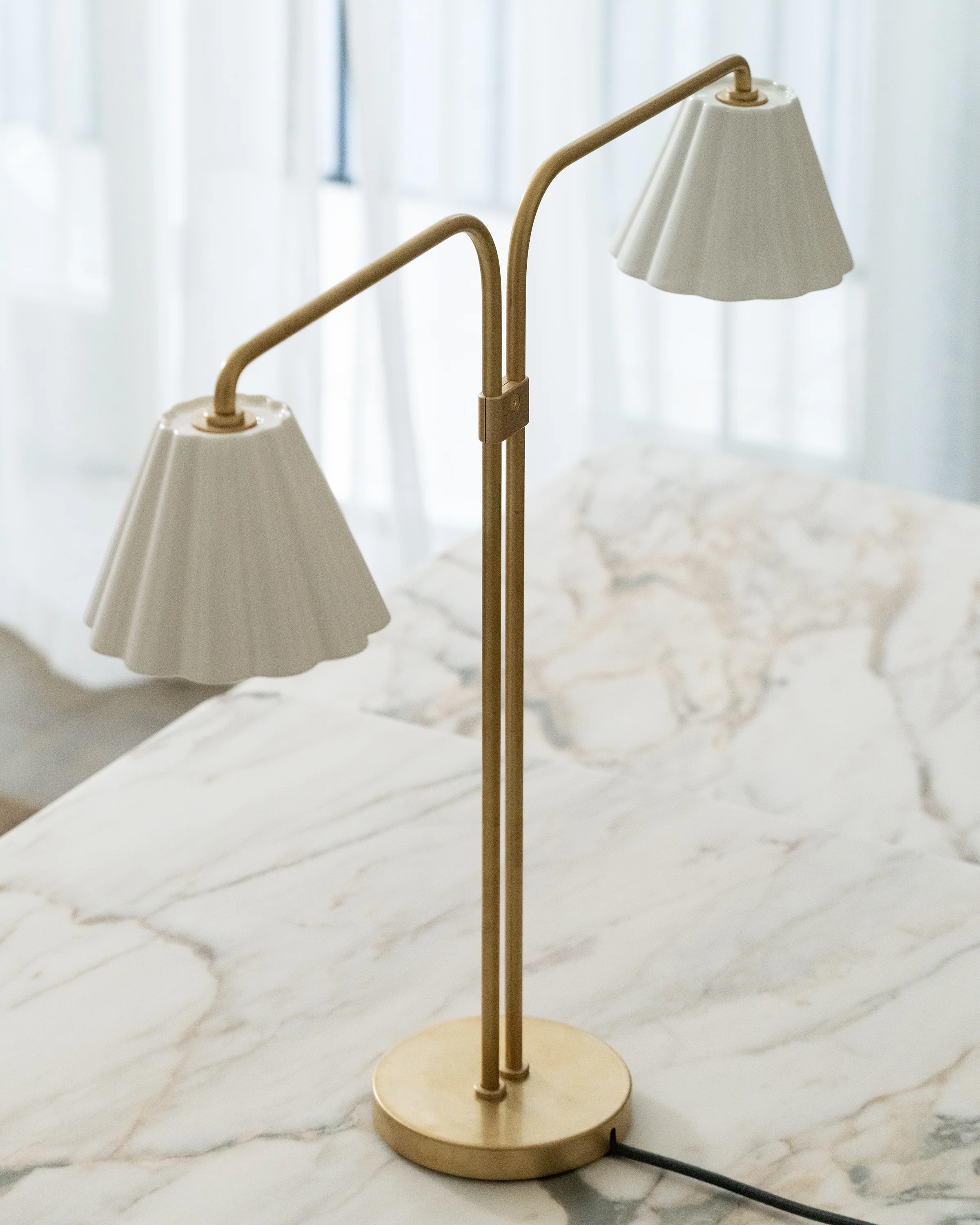 Cotswold Dual Table Lamp Fine Porcelain - Antique Brass - Image 7