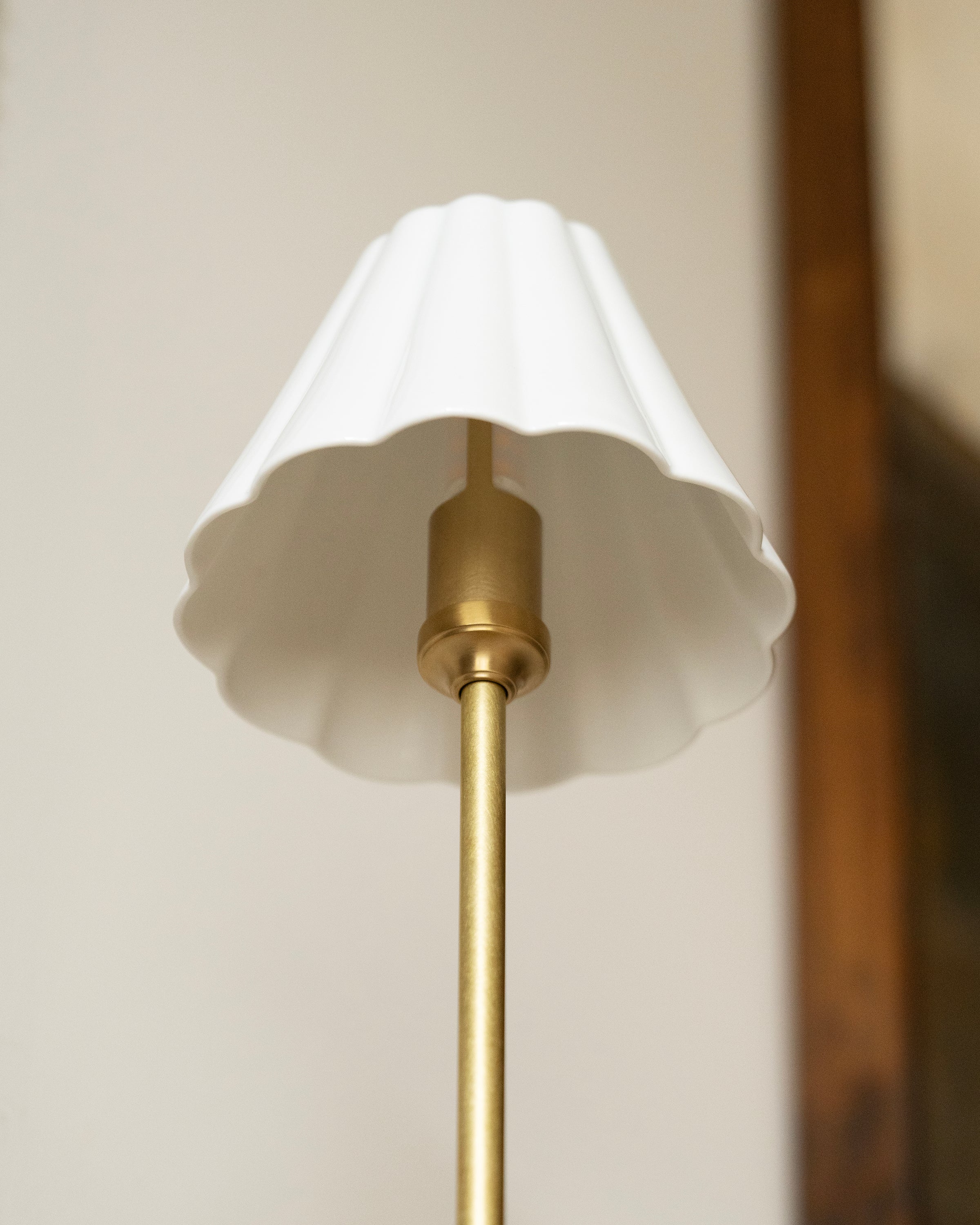 Cotswold Small Table Lamp Fine Porcelain - Antique Brass - Image 5