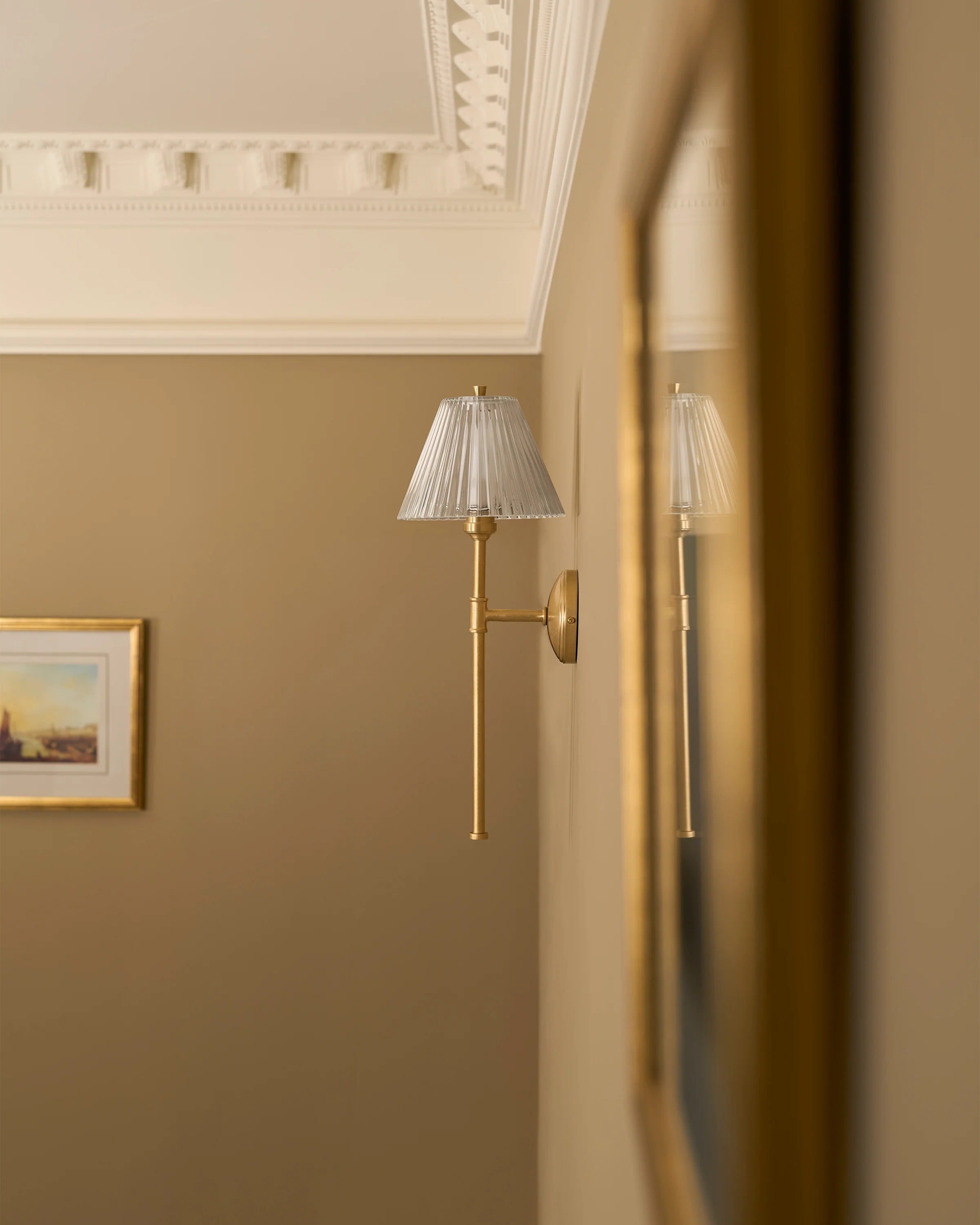 Cotswold Wall Light Fluted Glass - Antique Brass - Image 3