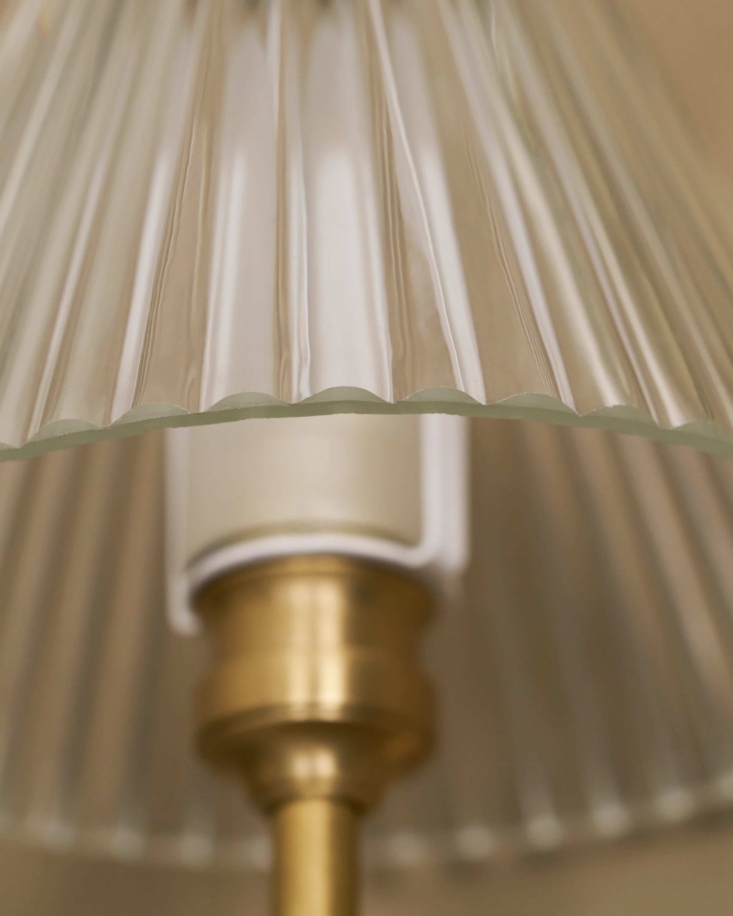 Cotswold Wall Light Fluted Glass - Antique Brass - Image 7