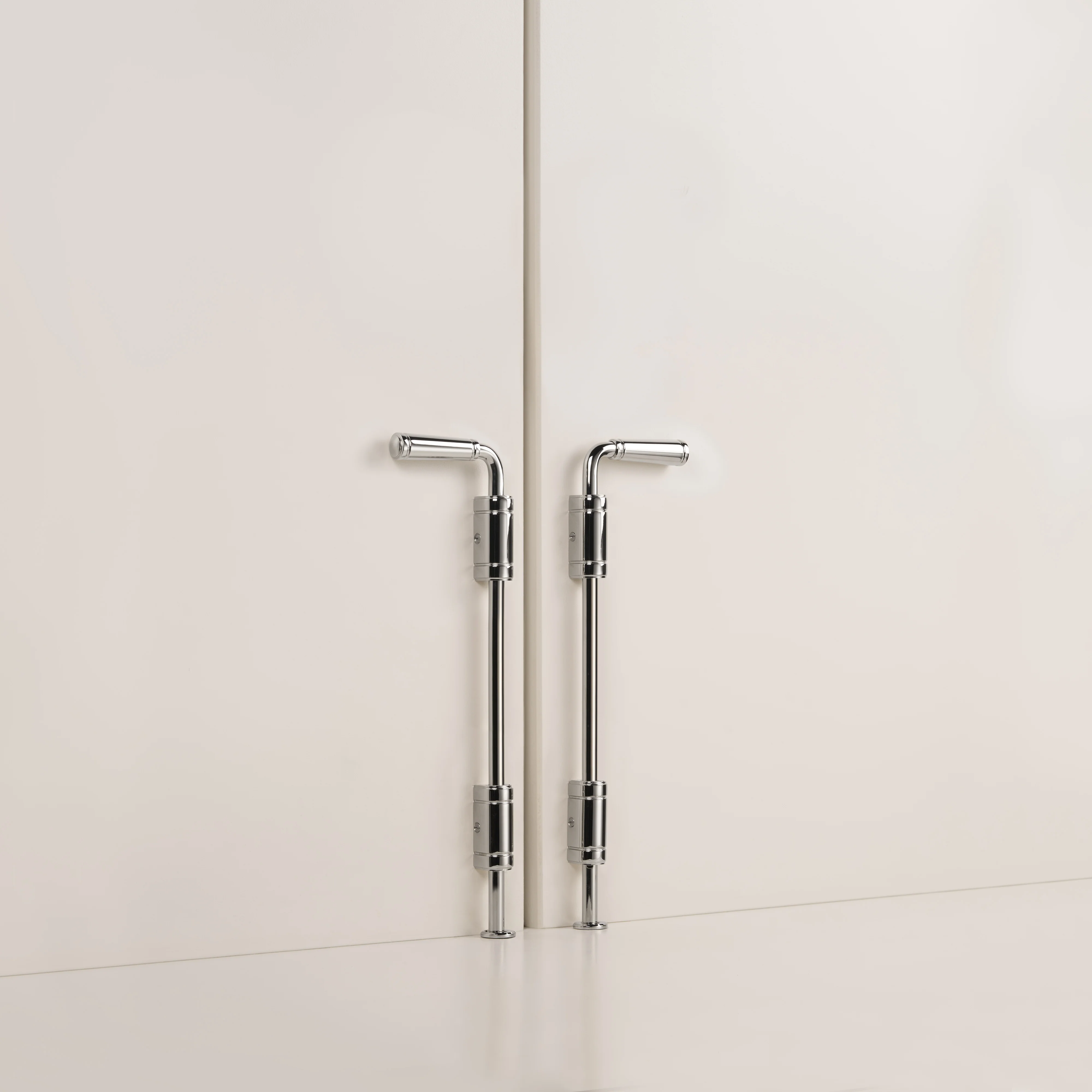 Digby Bolt Lock Pair Medium – Polished Nickel