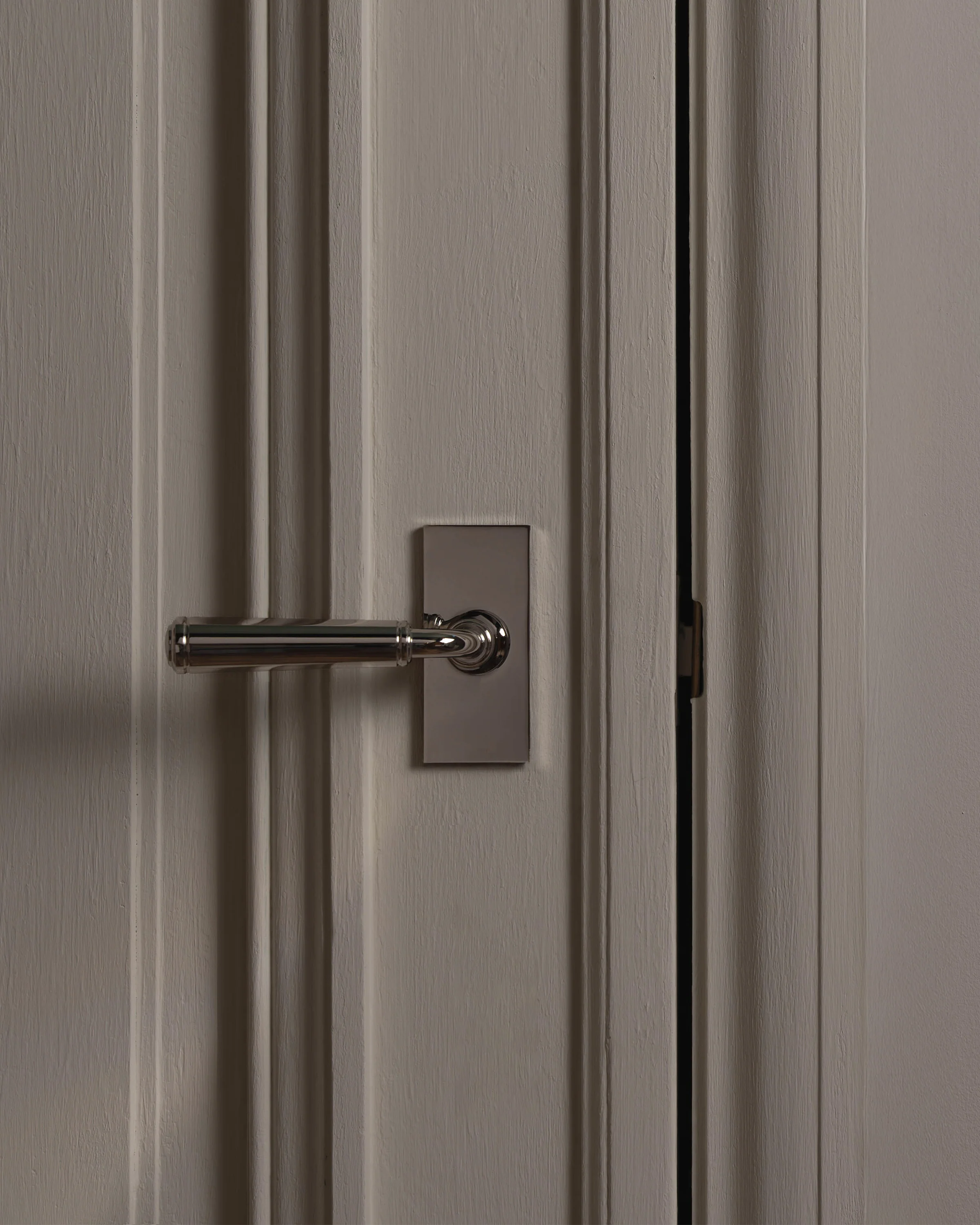Digby Short Plate Sprung Door Handle - Polished Nickel - Image 4