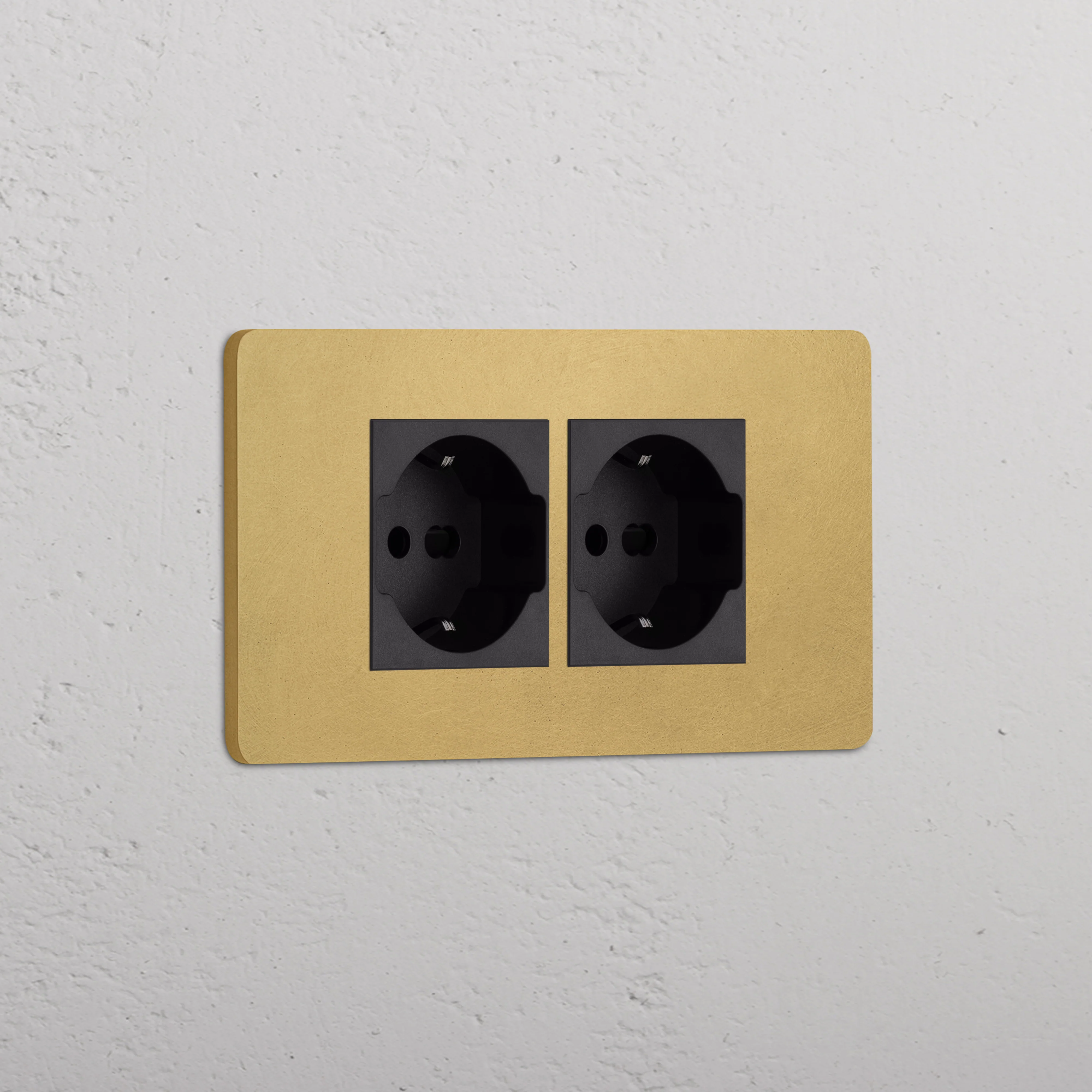 Grove 4-Module 2x Schucko/Bipasso Socket - Antique Brass | Black