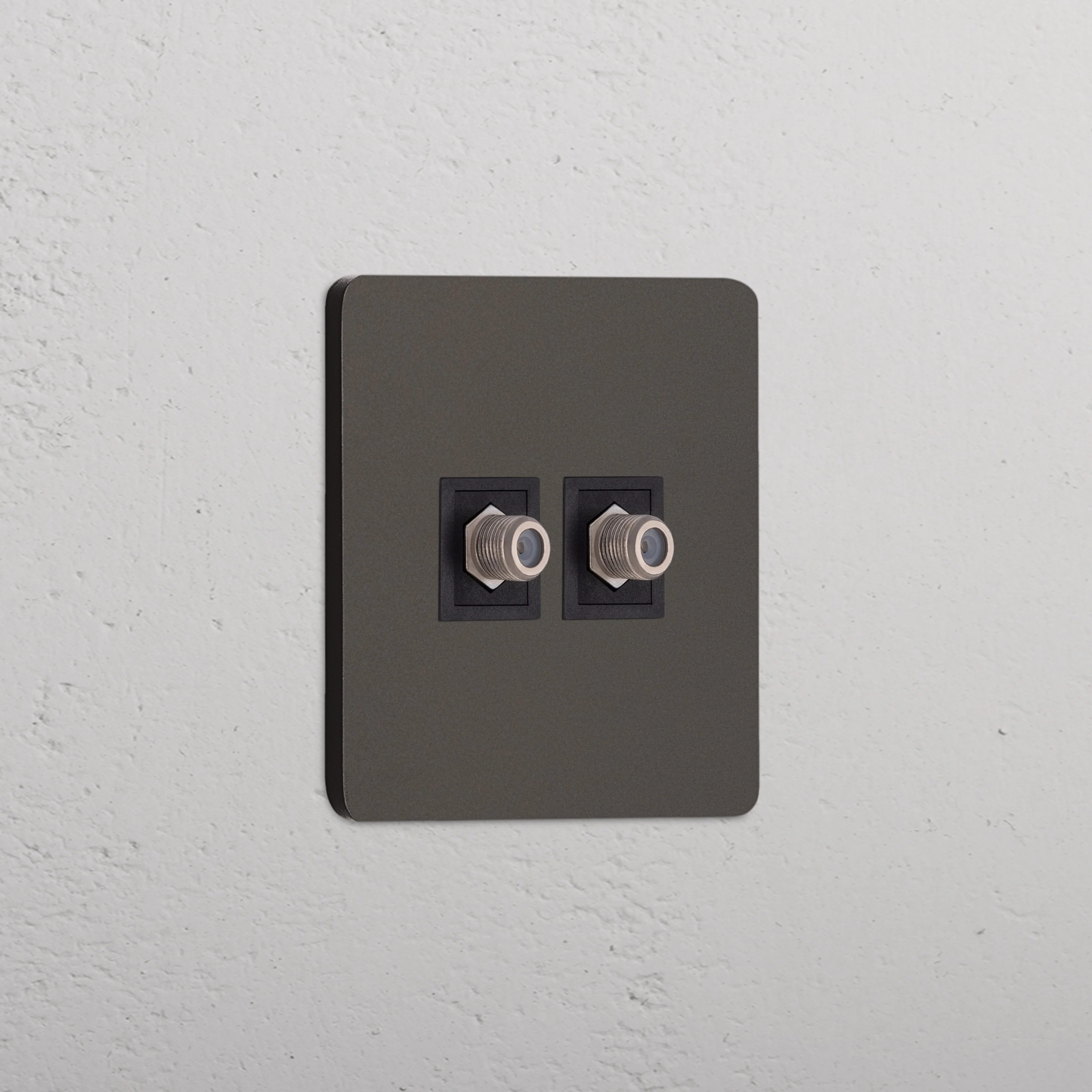 Grove Single 2x Satellite Socket - Bronze | Black