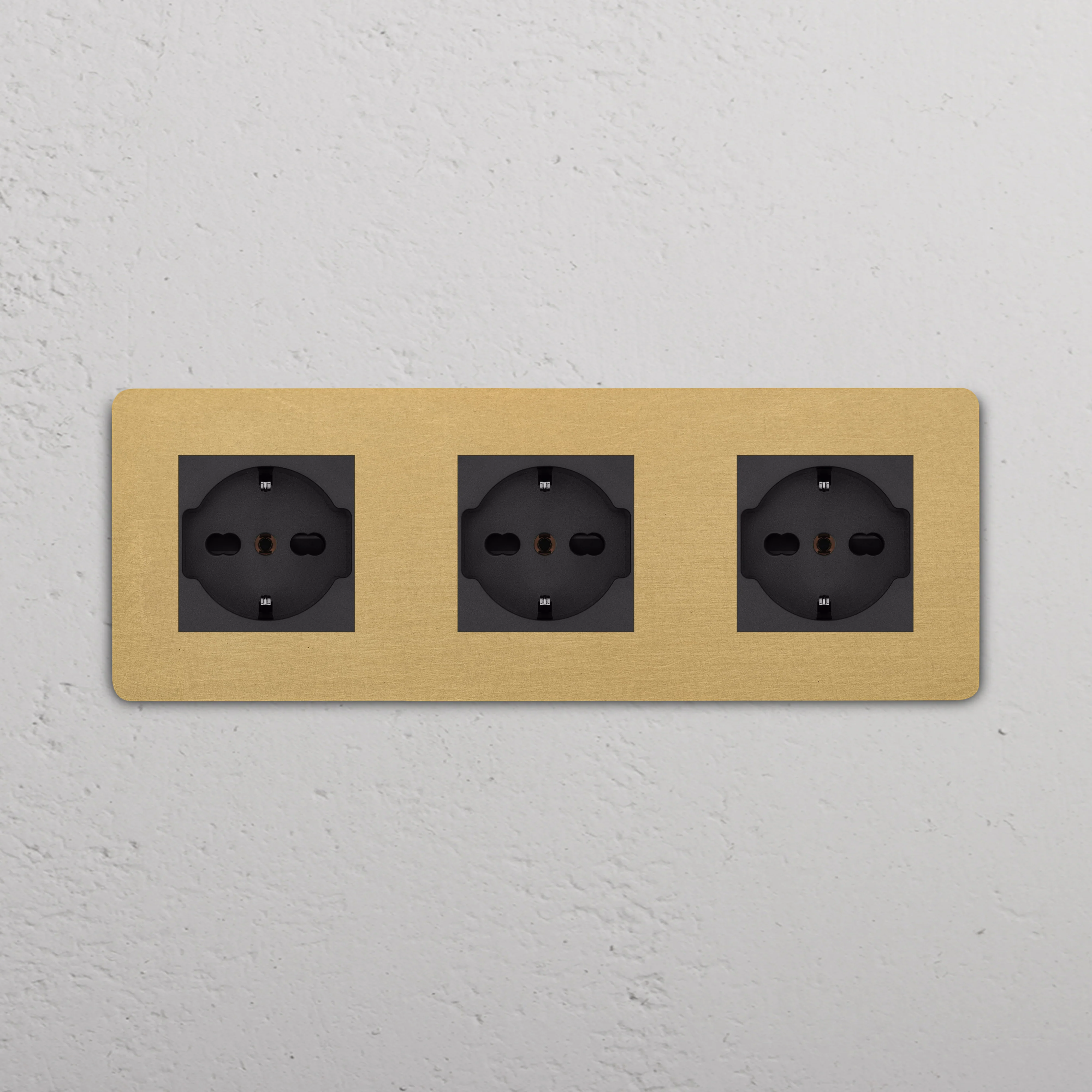 Grove Triple 3x Schuko/Bipasso Socket - Antique Brass | Black - Image 2