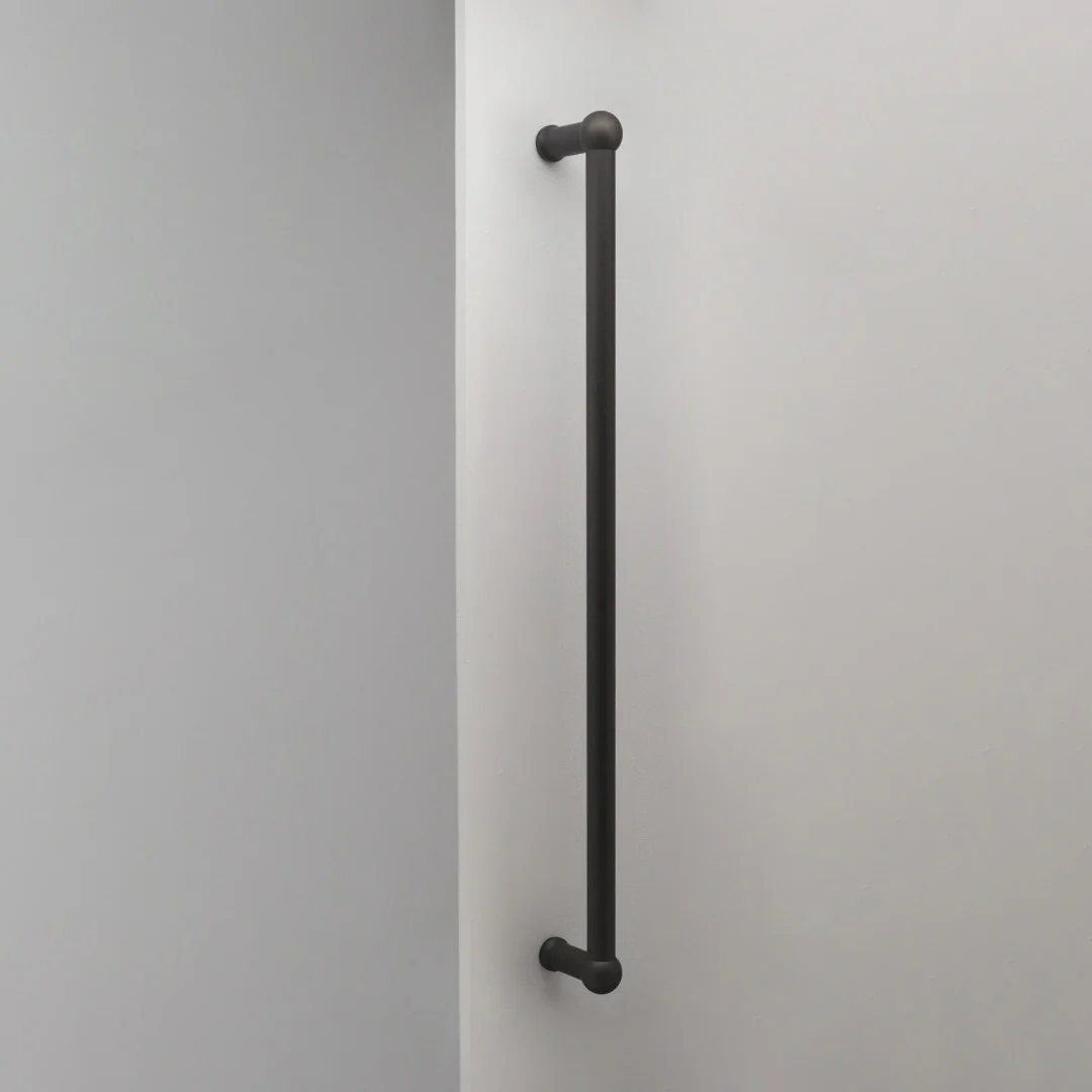 Harper Single Door Pull Handle 500mm - Bronze (Handle Only)