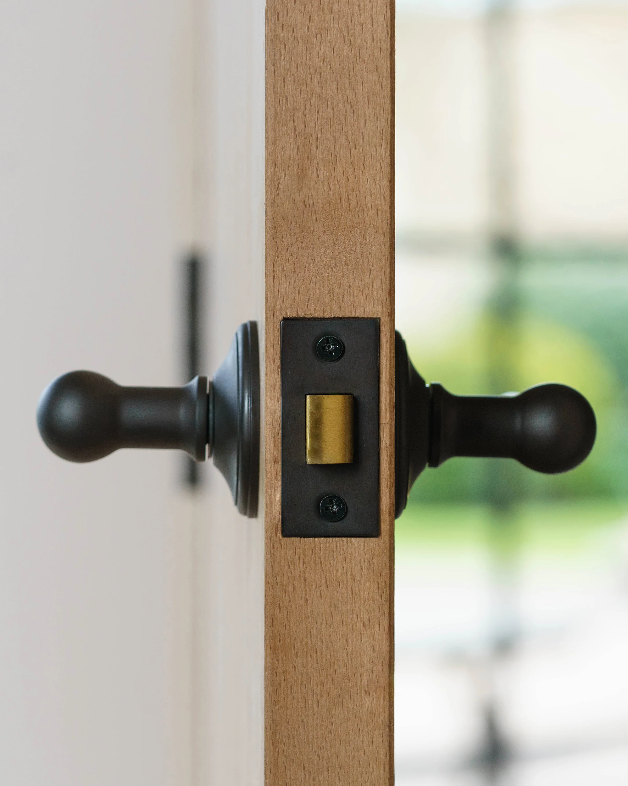 Harper Sprung Door Handle - Bronze - Image 5