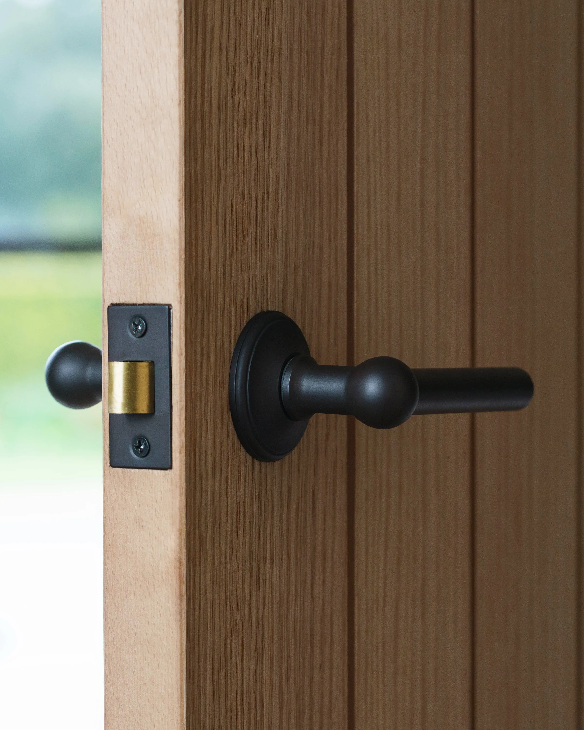 Harper Sprung Door Handle - Bronze - Image 8