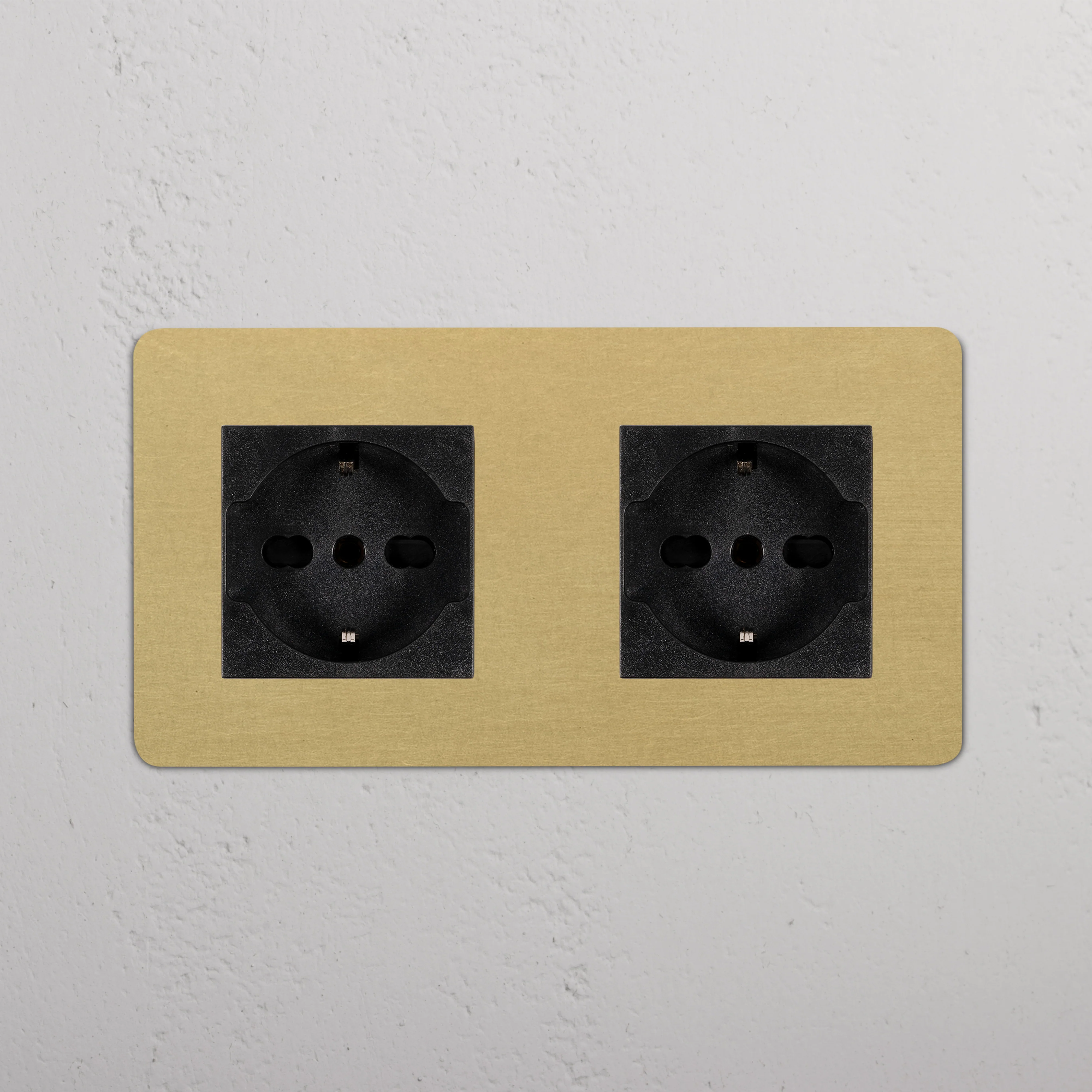 Kew Double 2x Schuko/Bipasso Socket - Antique Brass | Black - Image 2