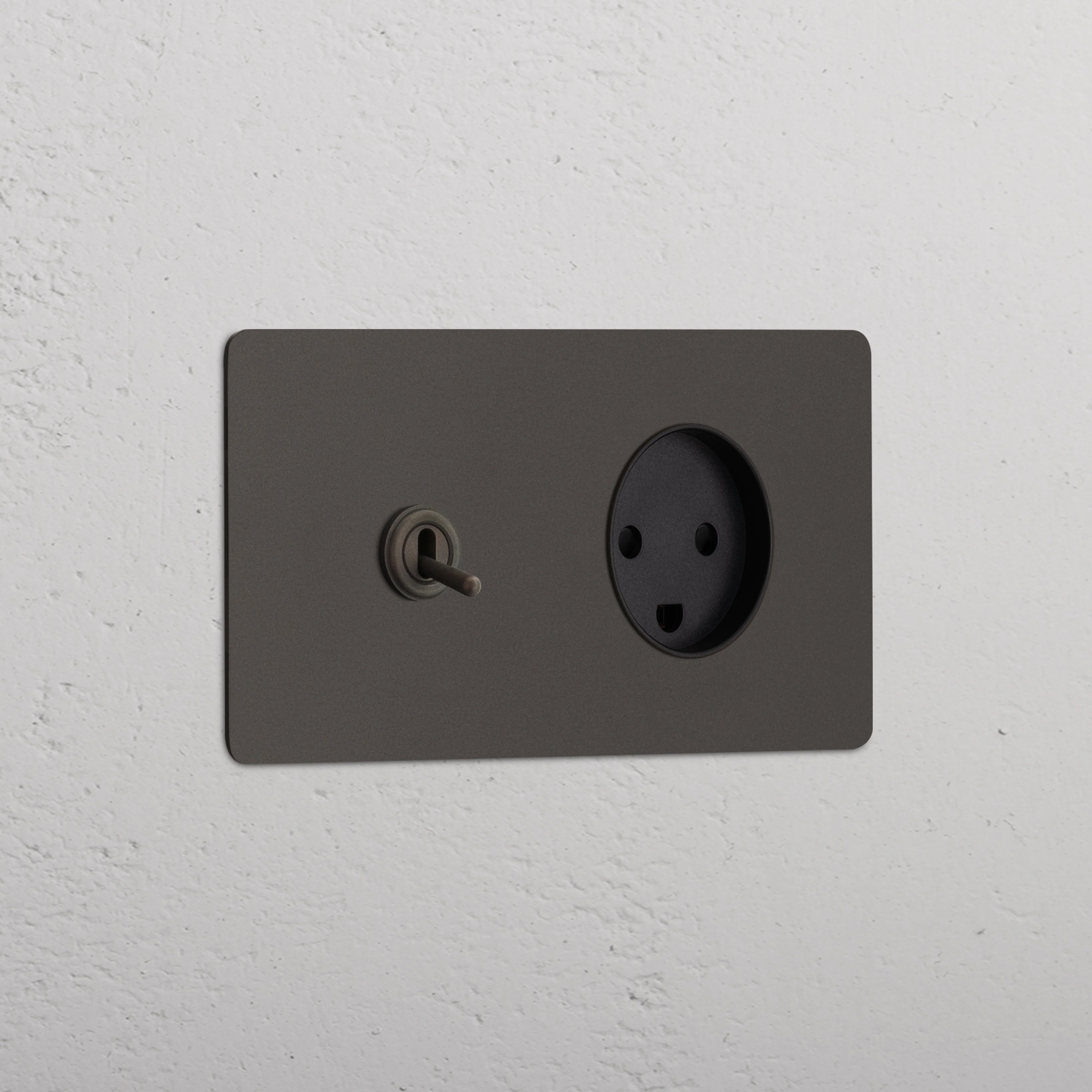 Kew Double Toggle & Danish Type K Socket - Bronze | Black
