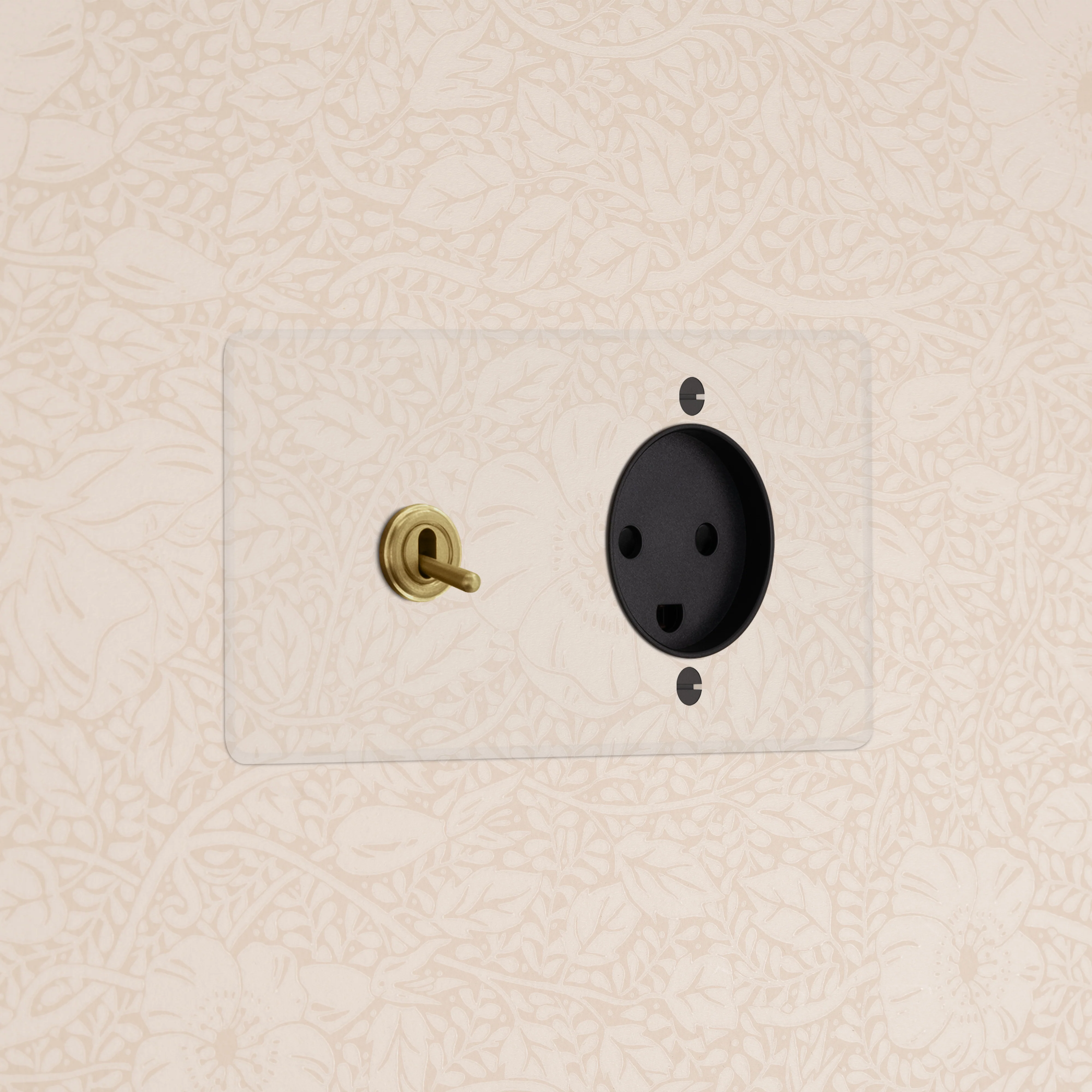Kew Double Toggle & Danish Type K Socket - Clear Antique Brass | Black