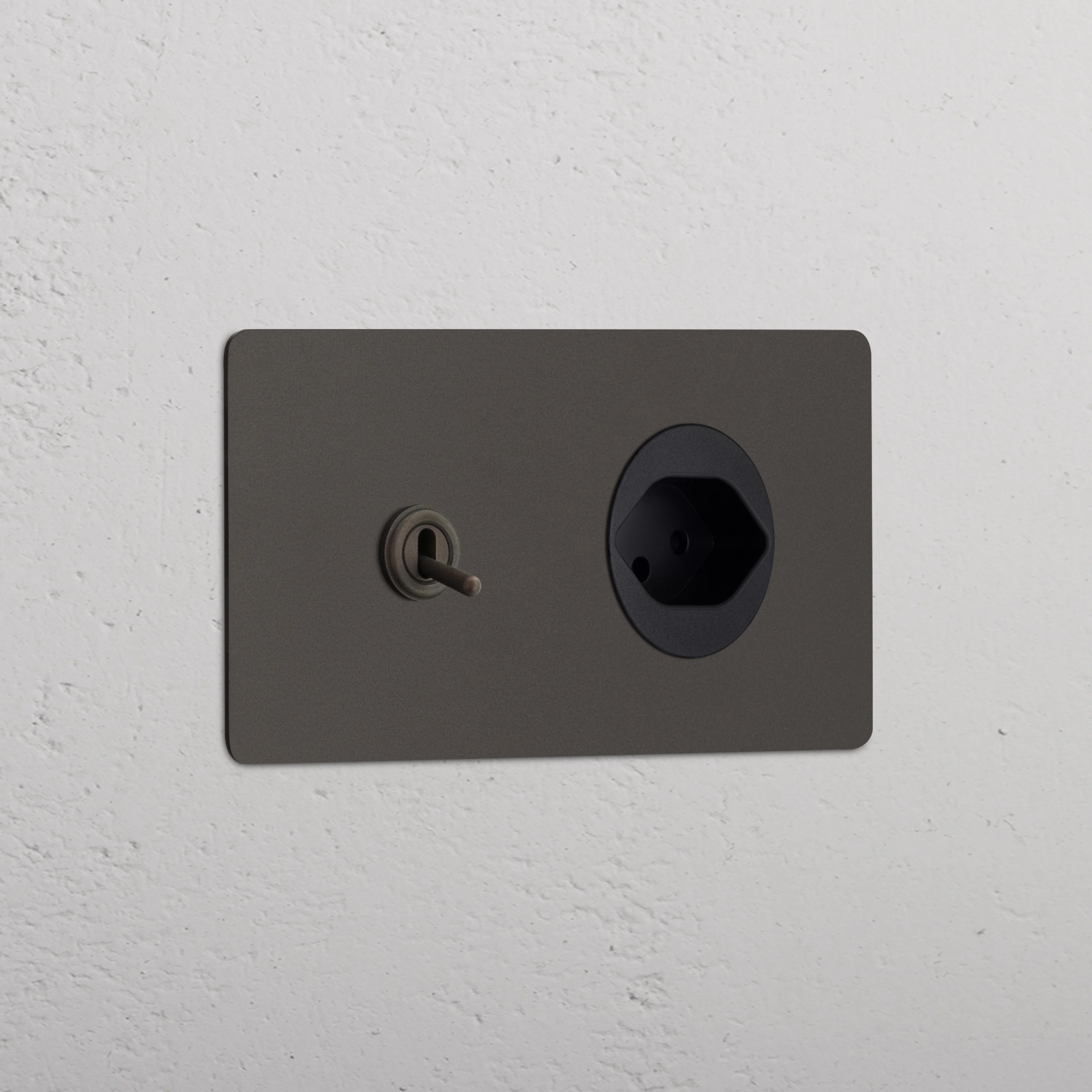 Kew Double Toggle & Swiss Type J Socket - Bronze | Black