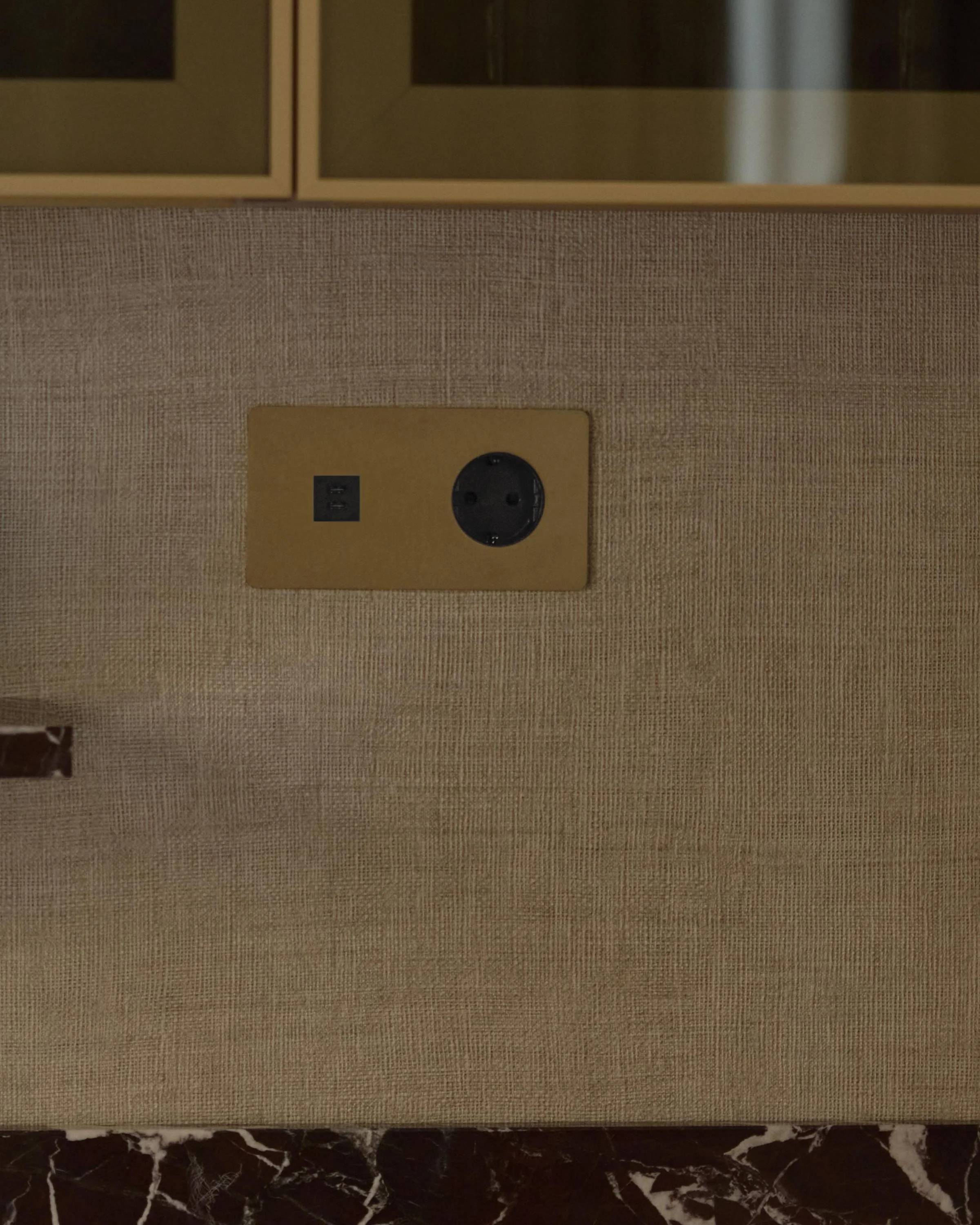 Kew Double USB-C 30W & Schuko Type F Socket - Antique Brass | Black - Image 3