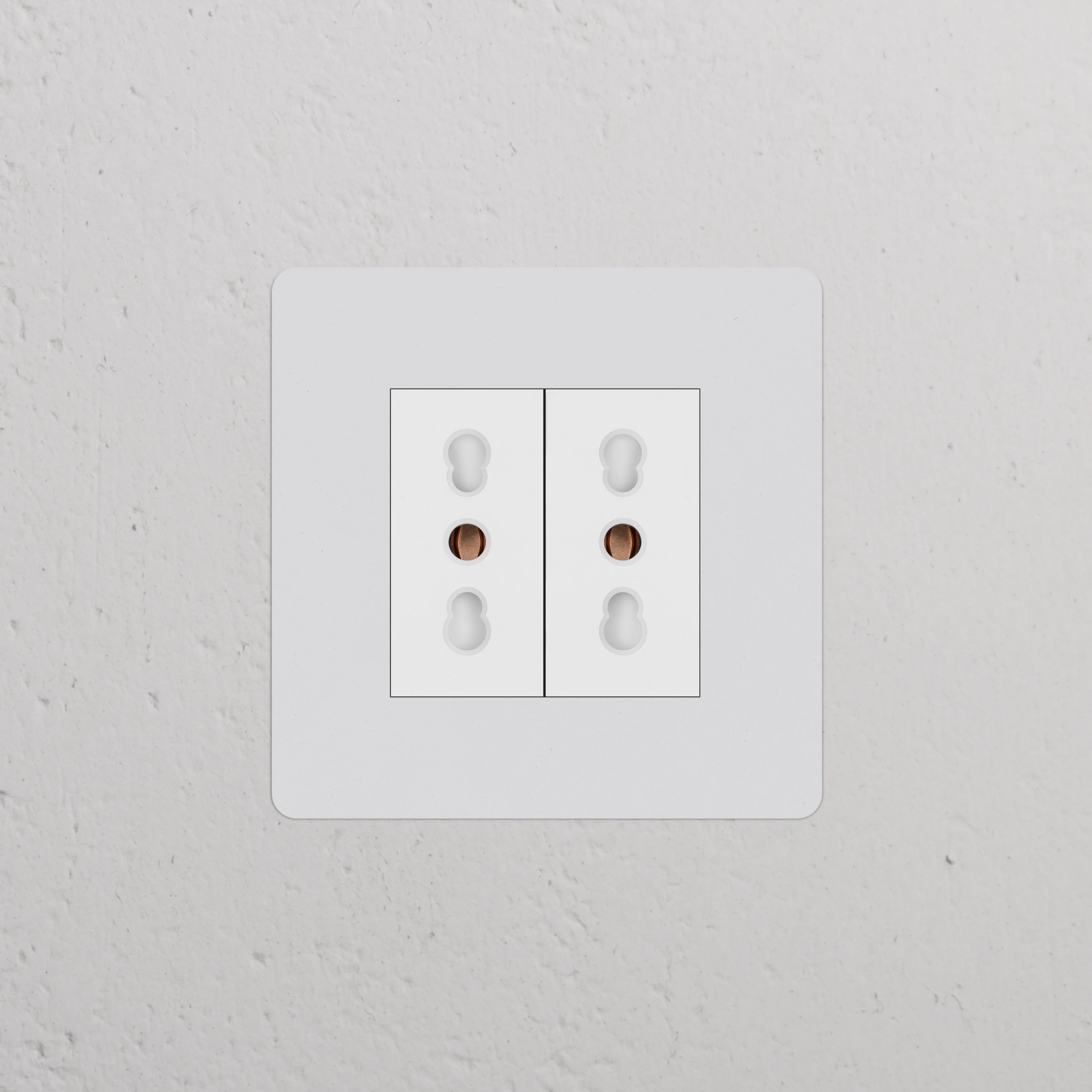 Kew Single 2x Bipasso Socket - Paintable | White - Image 2