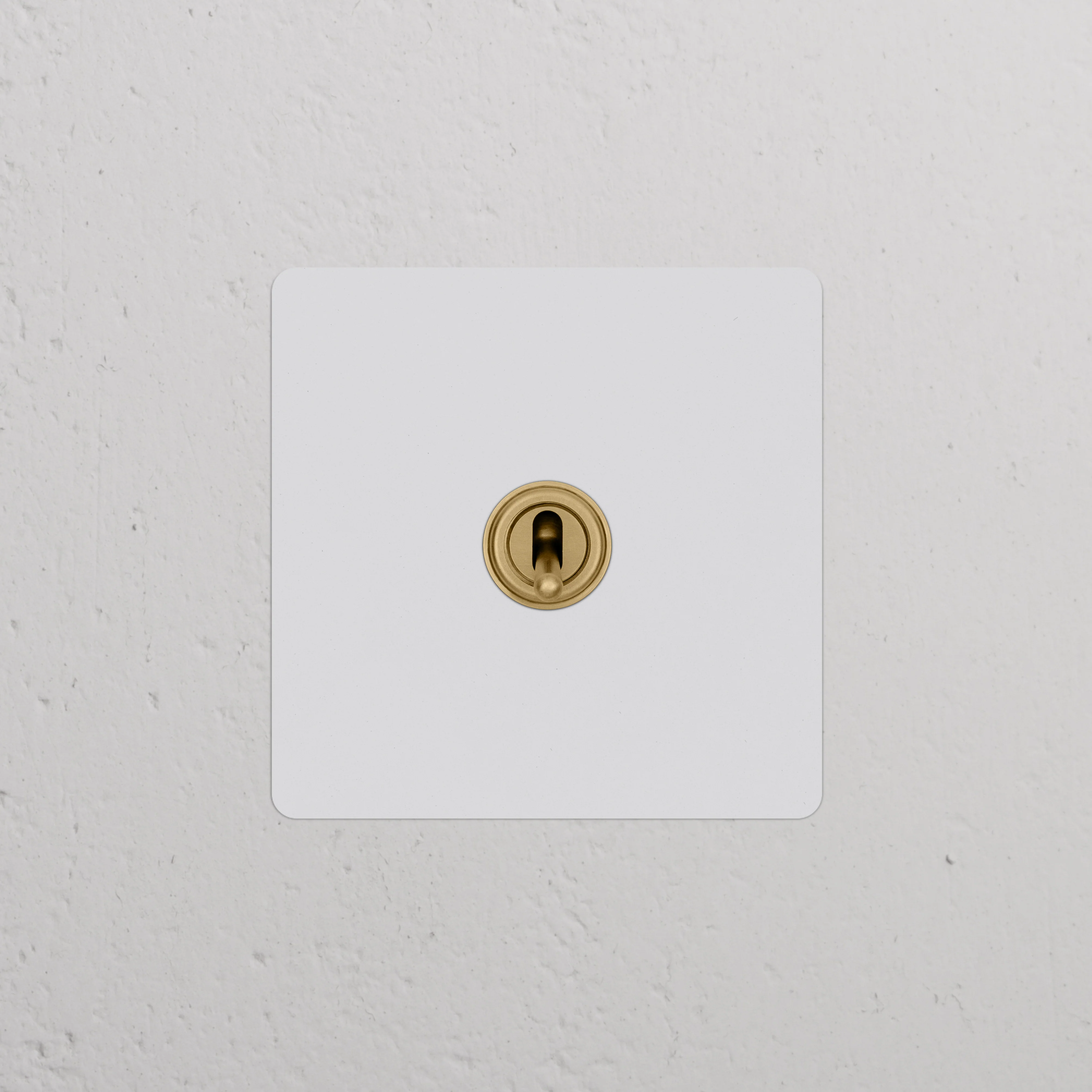 Kew Single Intermediate Toggle Switch - Paintable Antique Brass - Image 2