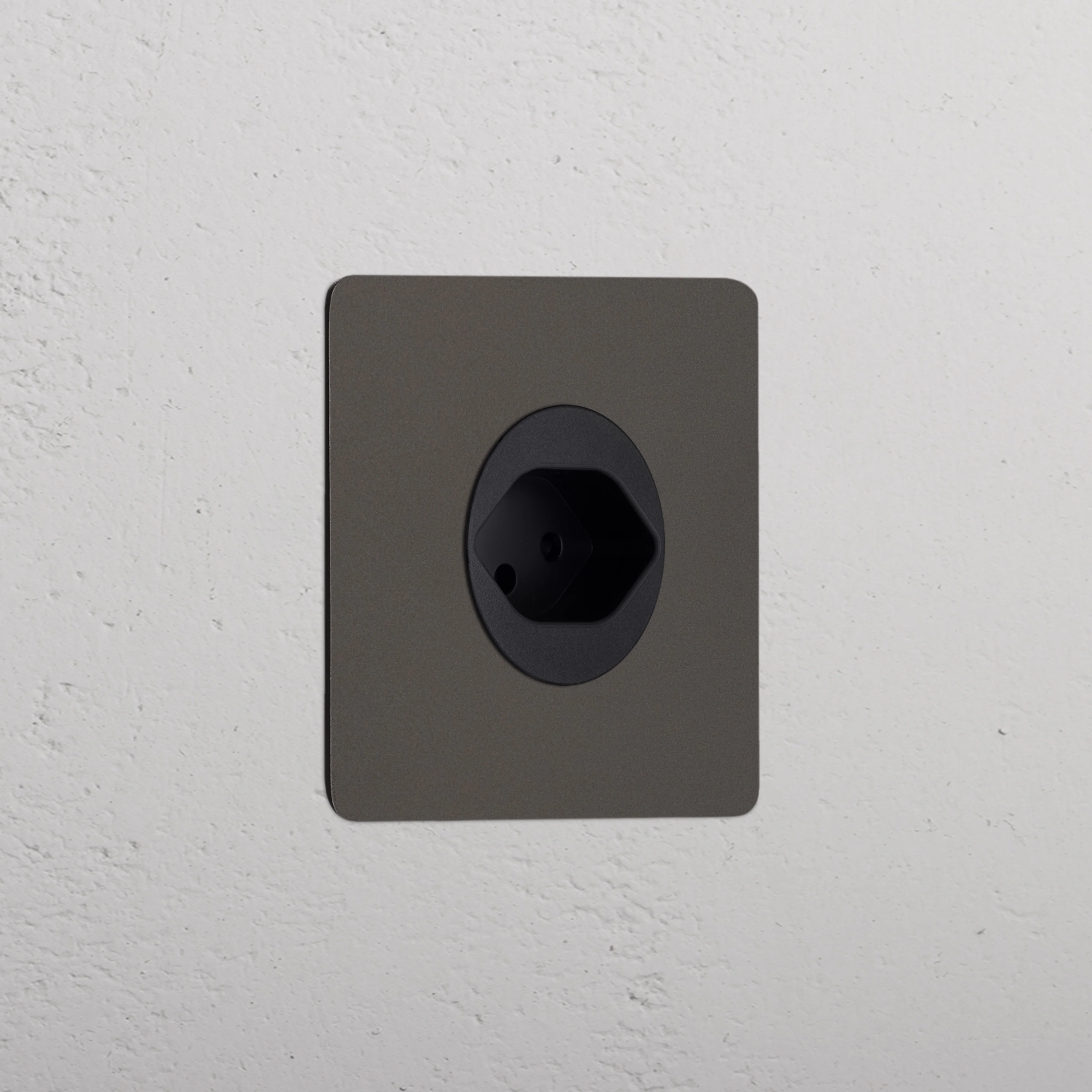Kew Single Swiss Type J Socket - Bronze | Black
