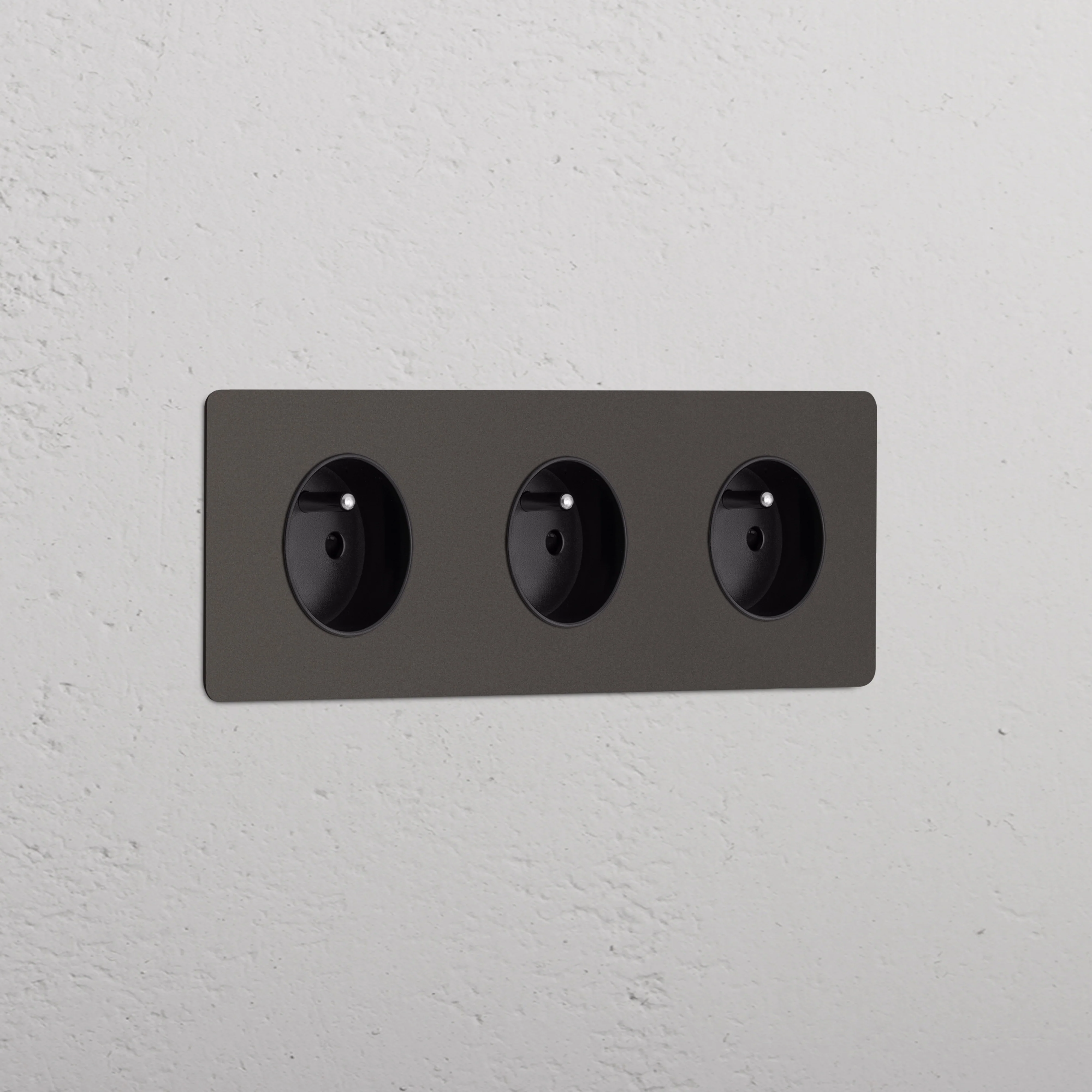 Kew Triple 3x Swiss Type J Socket - Bronze | Black