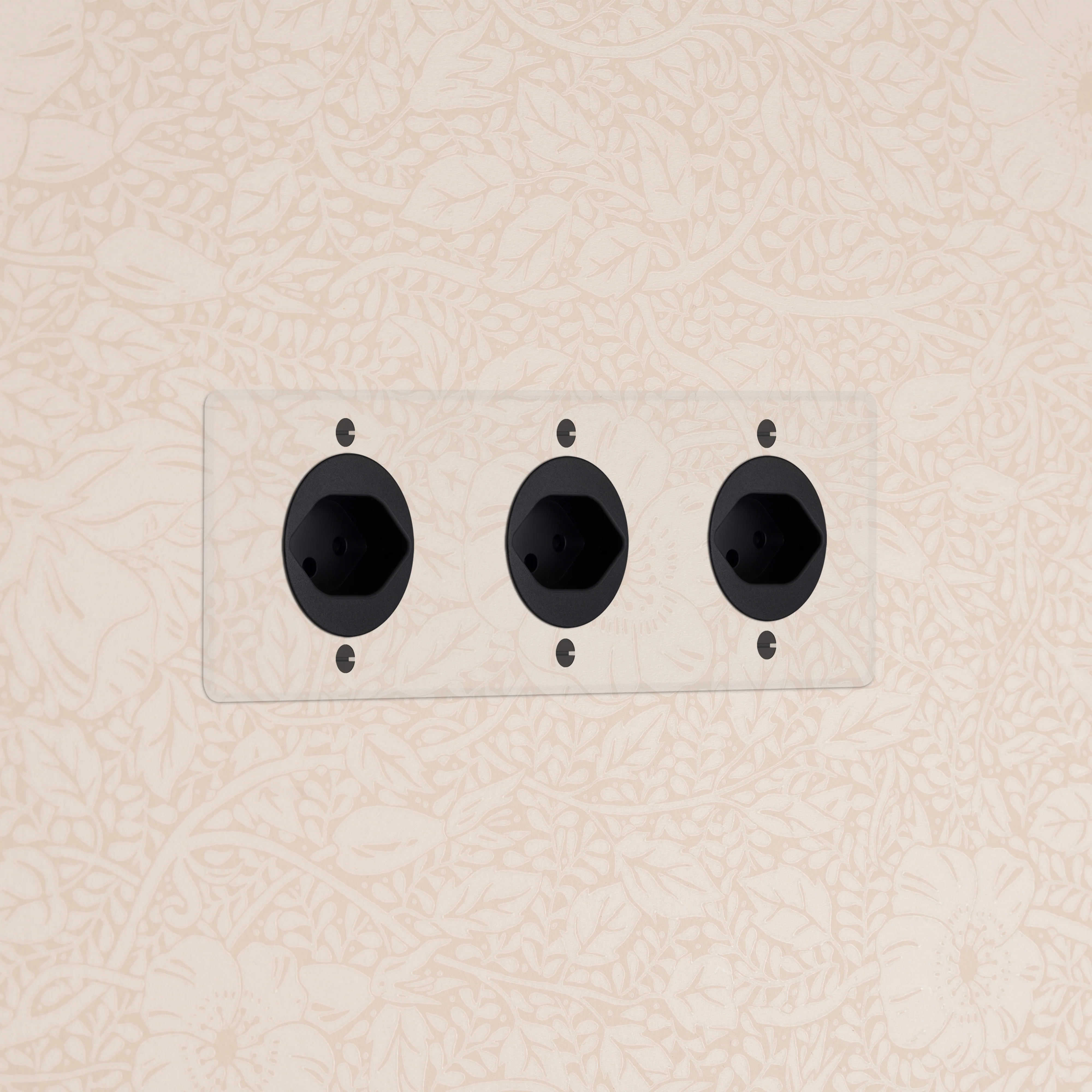 Kew Triple 3x Swiss Type J Socket - Clear | Black