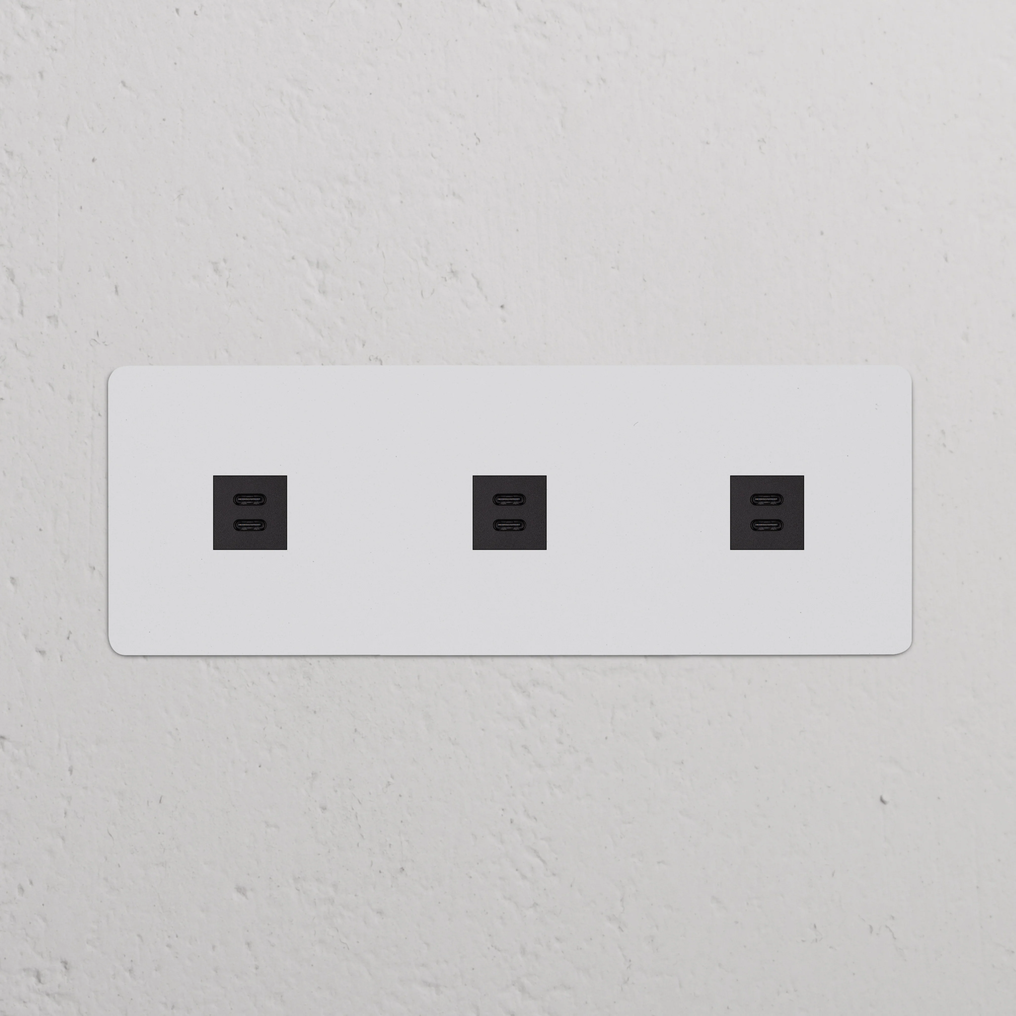 Kew Triple 3x USB-C 30W Socket - Paintable | Black - Image 2