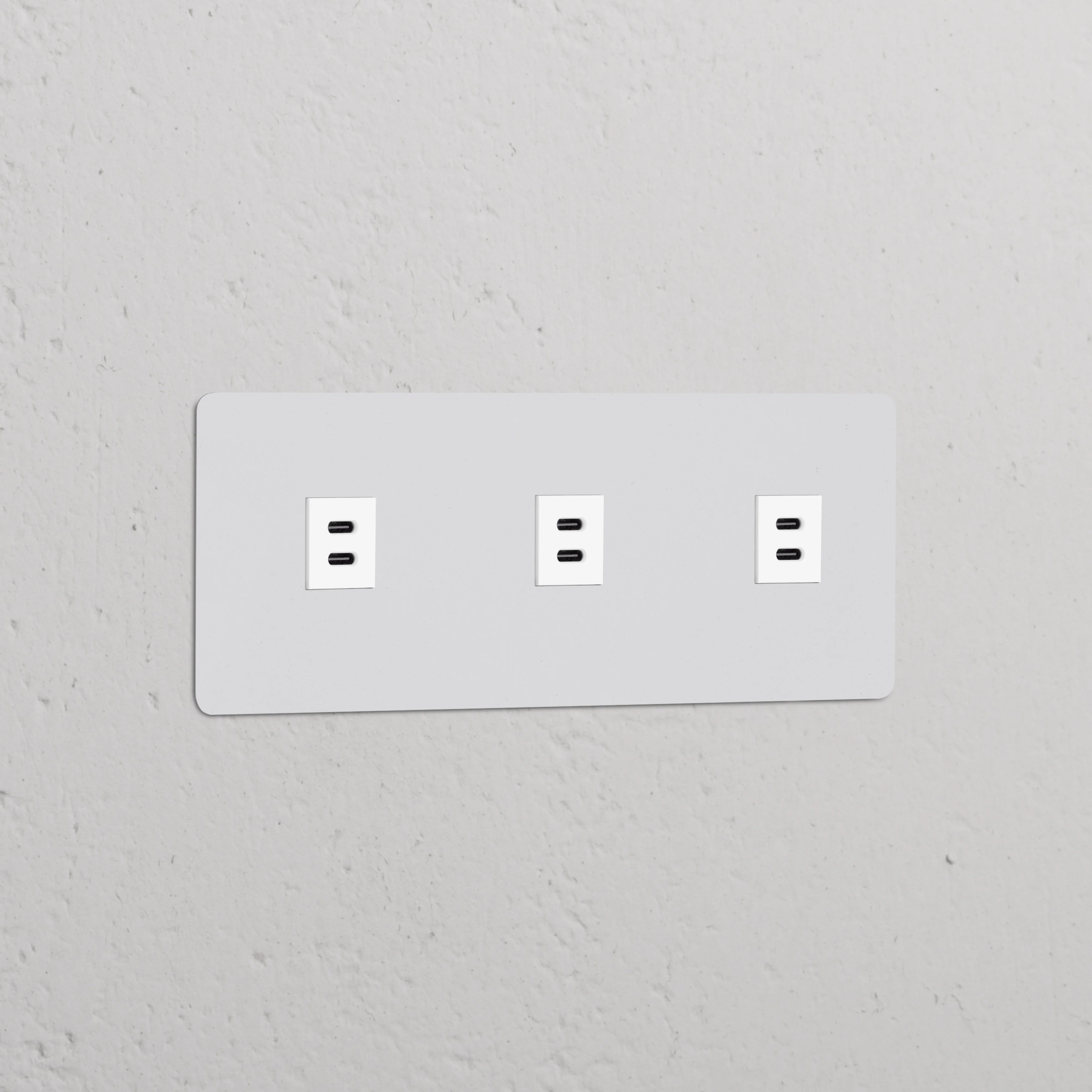 Kew Triple 3x USB-C 30W Socket - Paintable | White