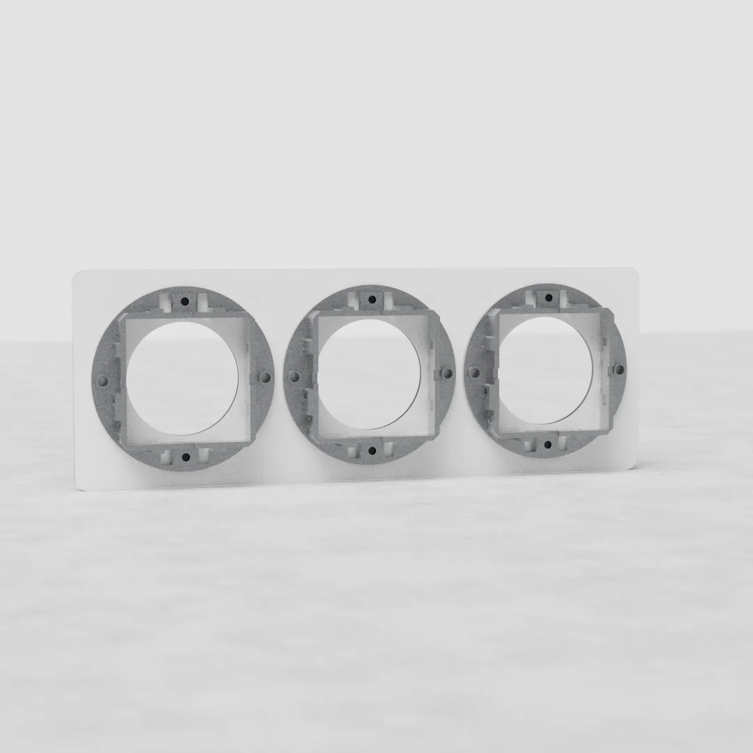 Kew Triple Socket Plate - Clear | Black - Image 2