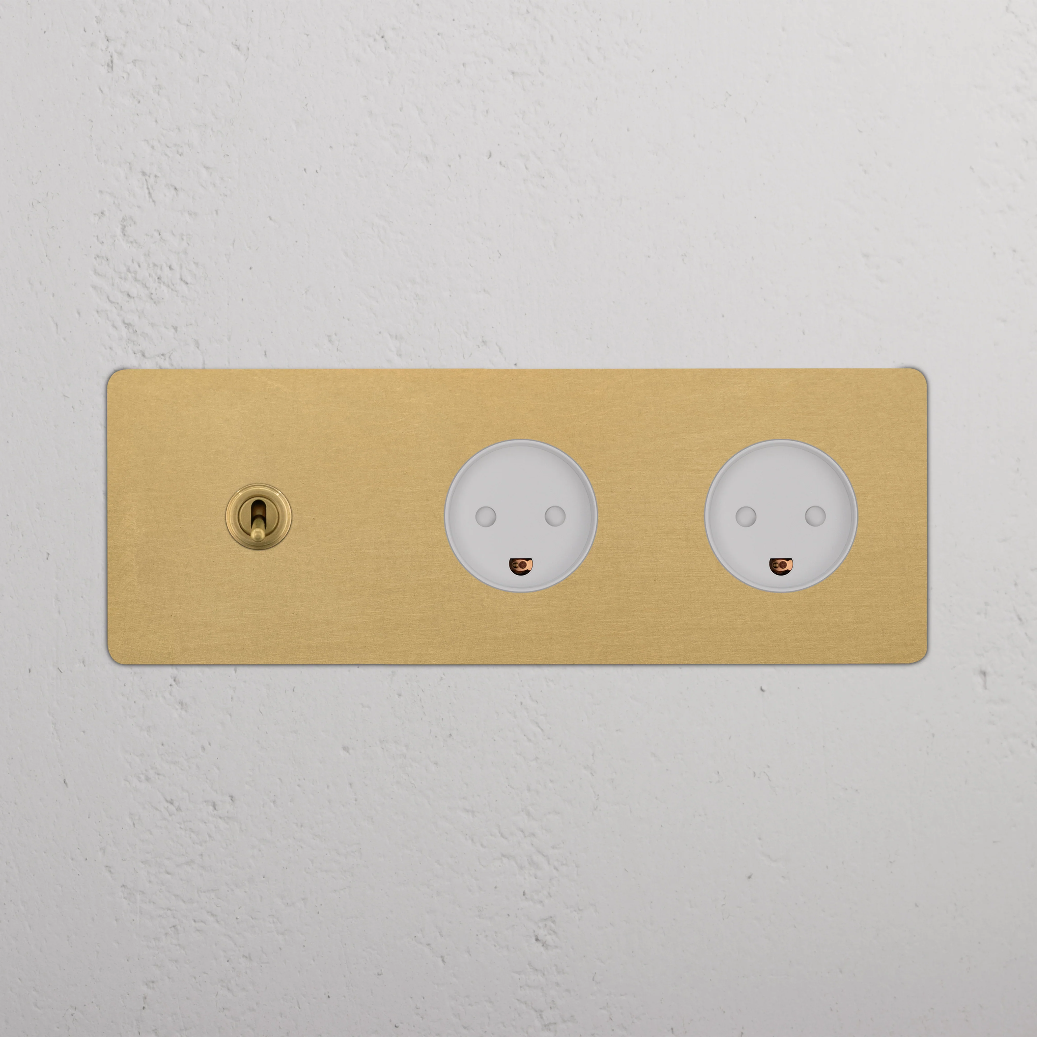 Kew Triple Toggle & 2x Danish Type K Socket - Antique Brass | White - Image 2