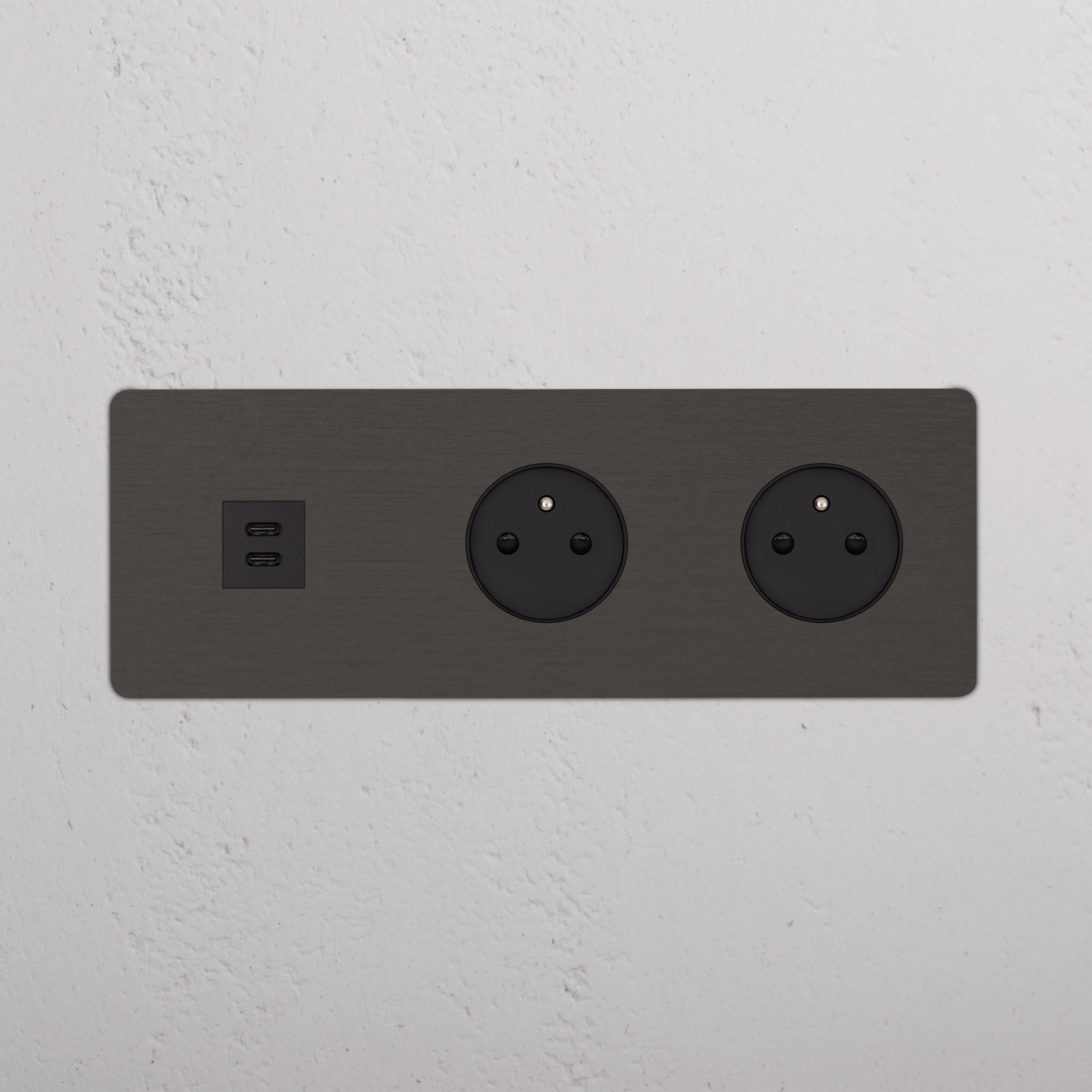 Kew Triple USB-C 30W & 2x French/Belgian Type E Socket - Bronze | Black - Image 2