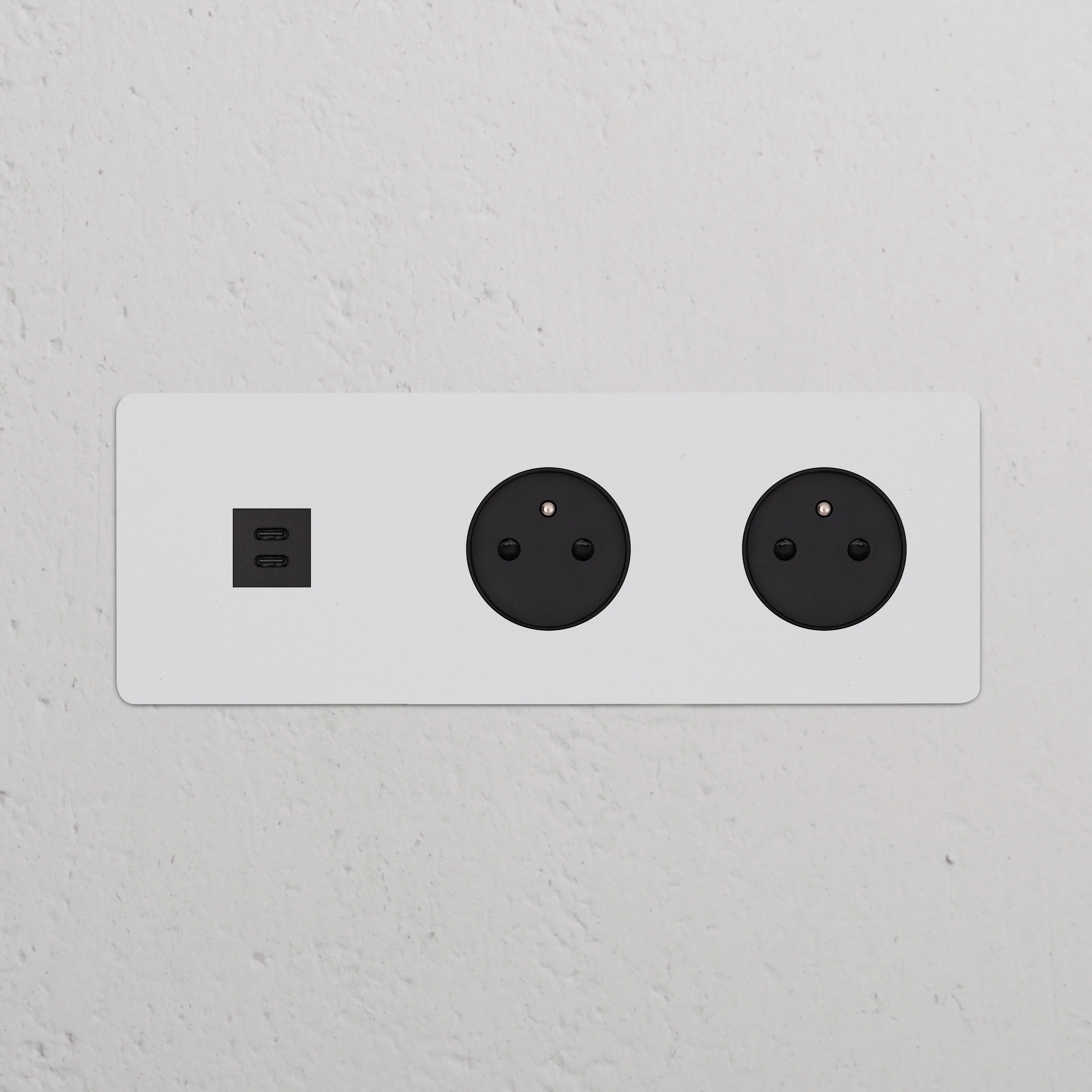 Kew Triple USB-C 30W & 2x French/Belgian Type E Socket - Paintable | Black - Image 2