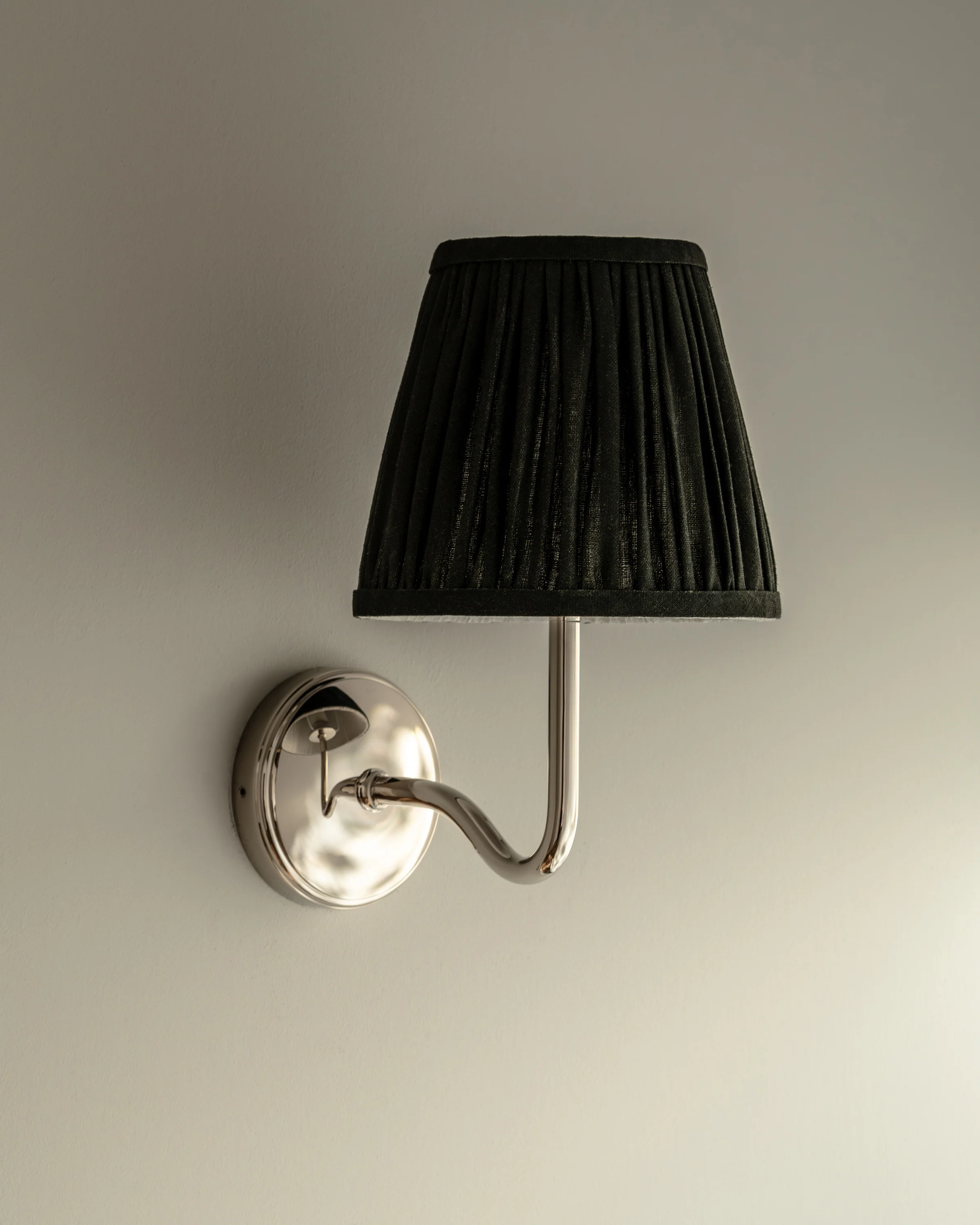 Malvern Medium Wall Light Pleated Deep Green - Polished Nickel - Image 5