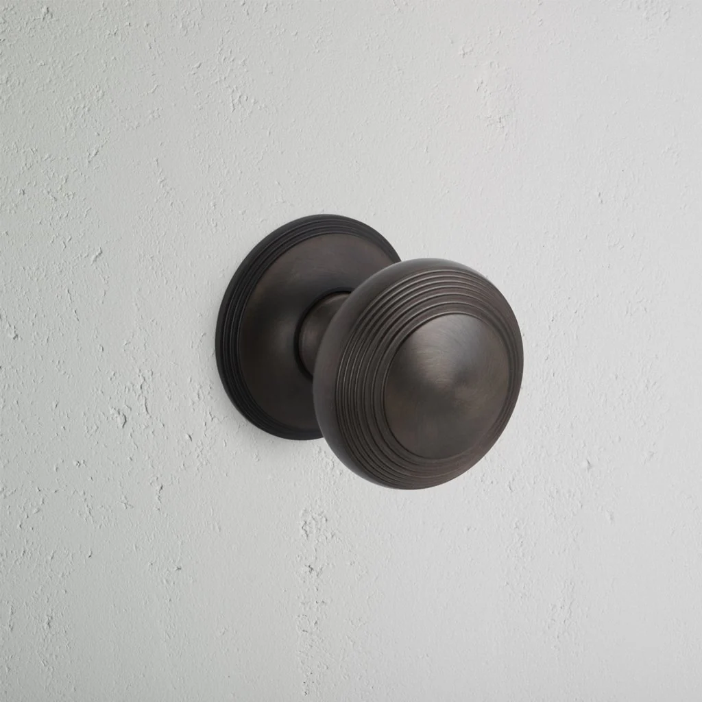 Poplar Unsprung Door Knob - Bronze