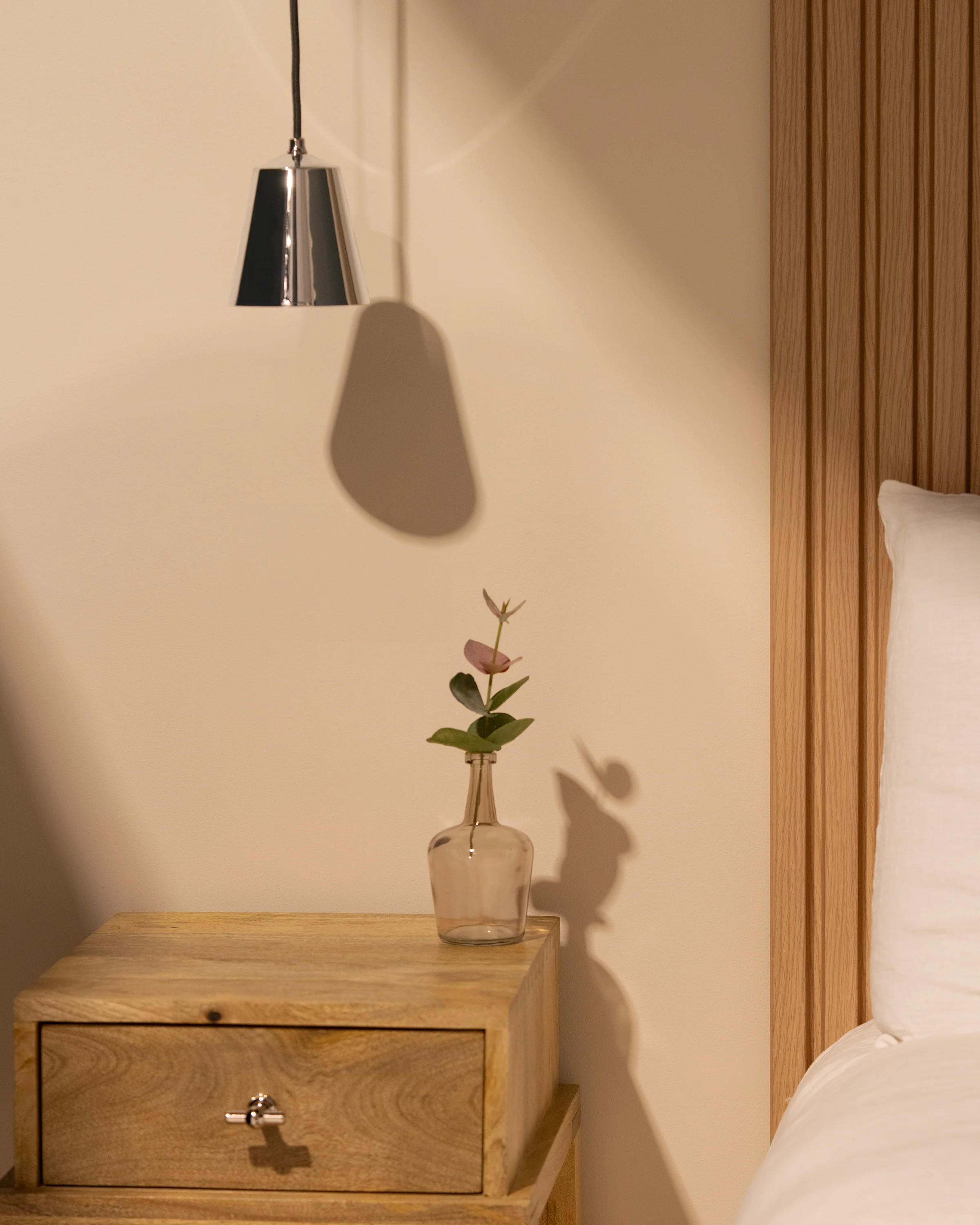 Richmond Small Hanging Wall Light - Polished Nickel - Image 3