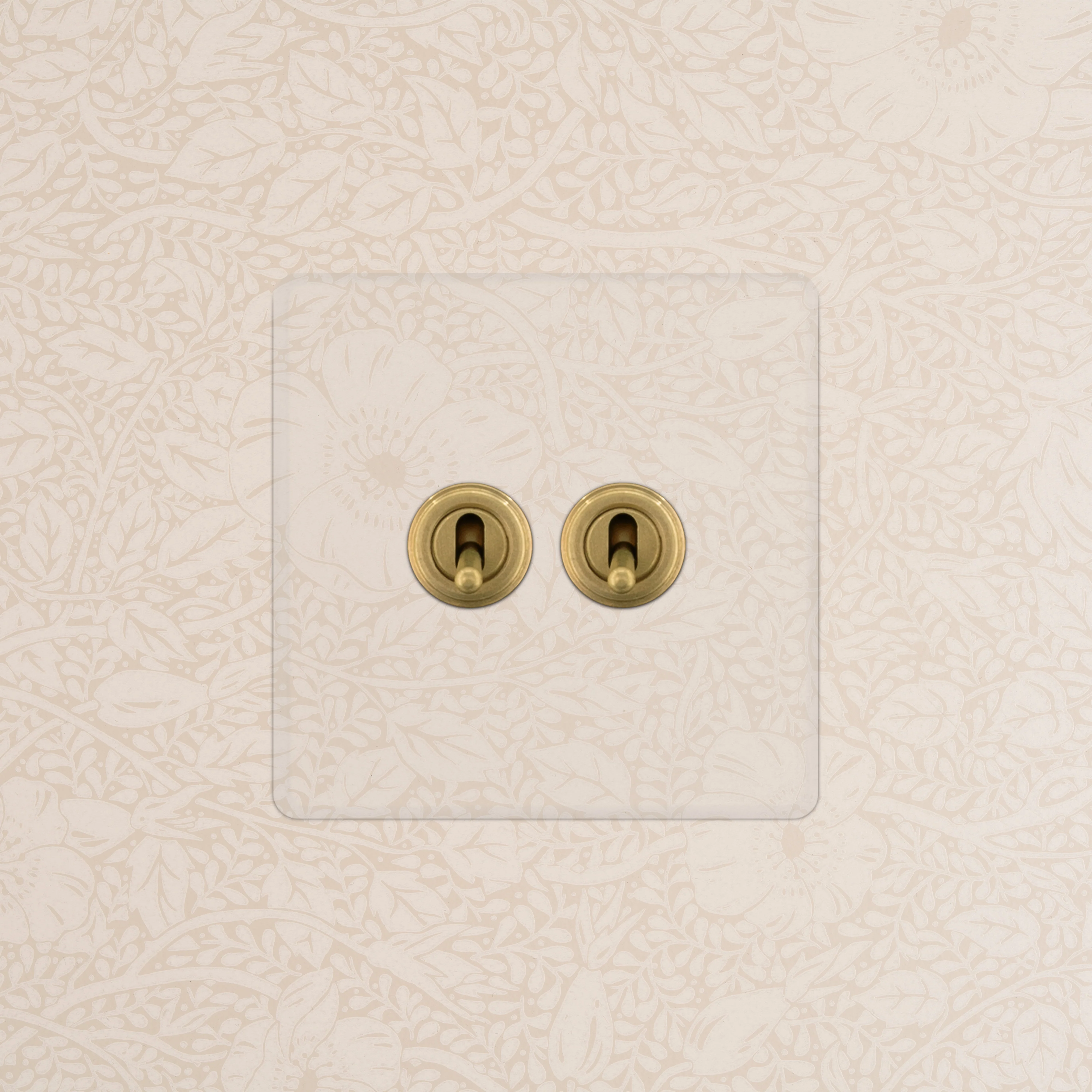 Kew Single 2x Toggle Switch - Clear Bronze - Image 2