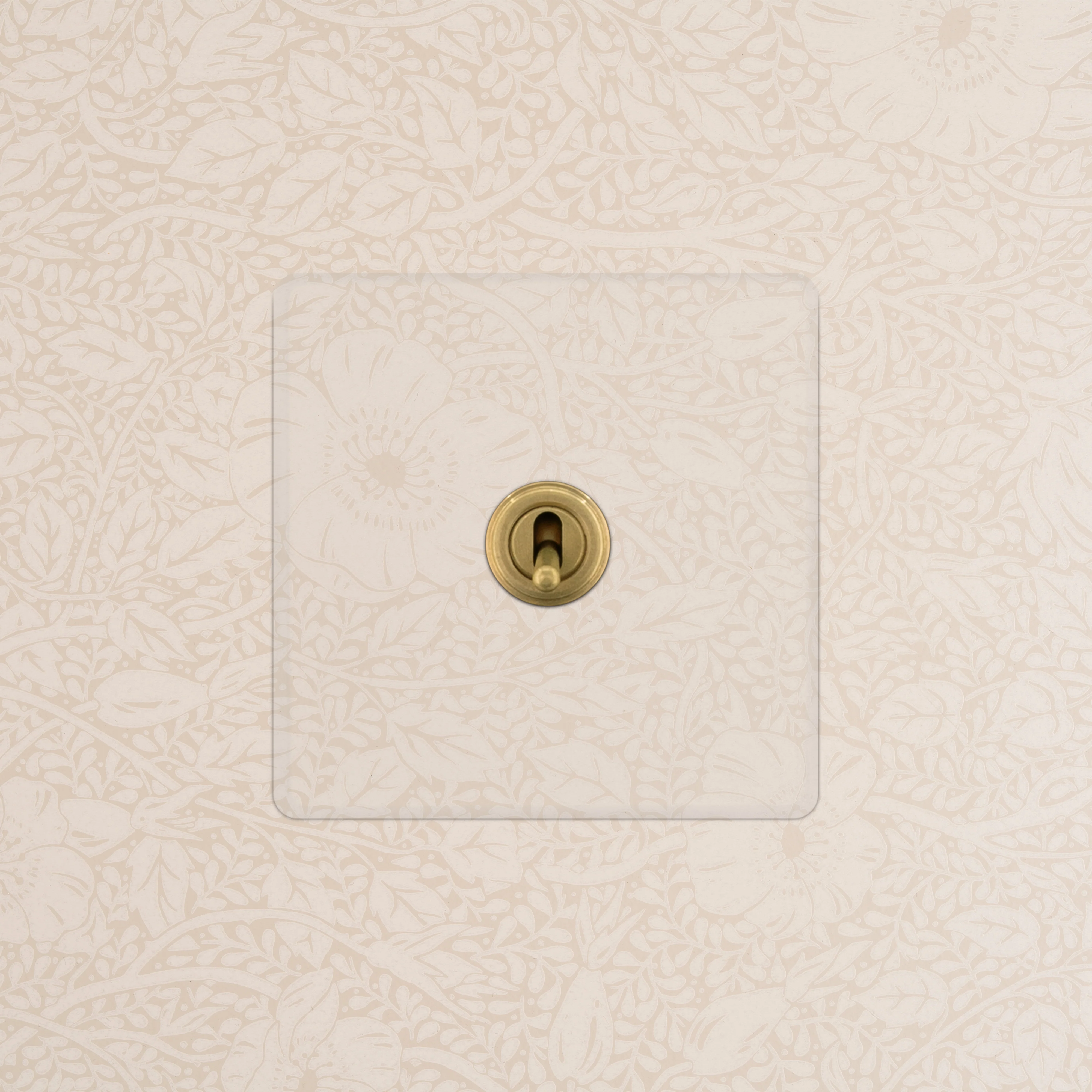 Single Smart Retractive Toggle Switch – Clear Antique Brass - Image 2