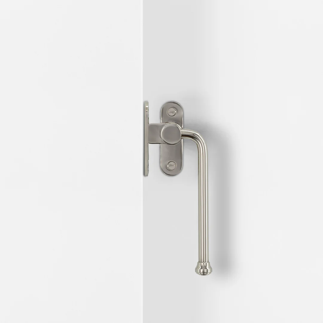 Southbank Casement Window Handle With Plate Right – Polished Nickel - Image 2