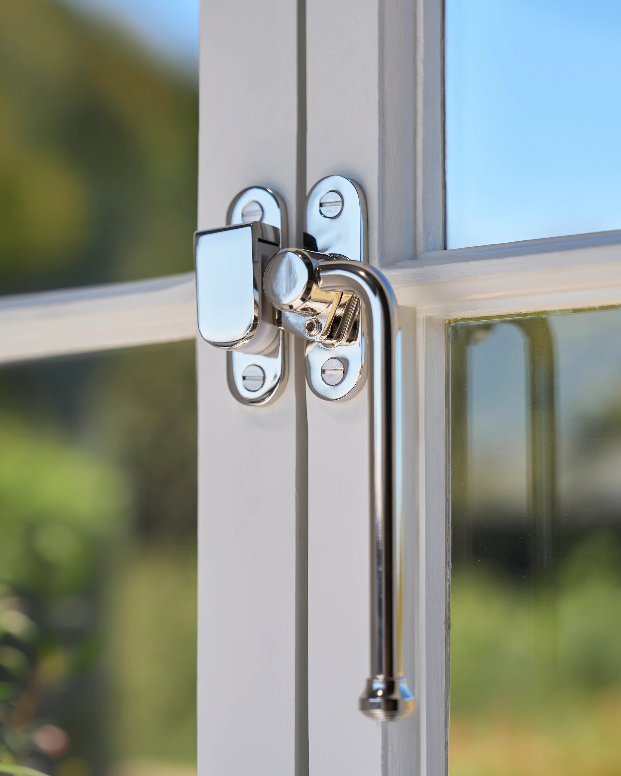 Southbank Lockable Casement Window Handle With Hook Right - Polished Nickel - Image 7