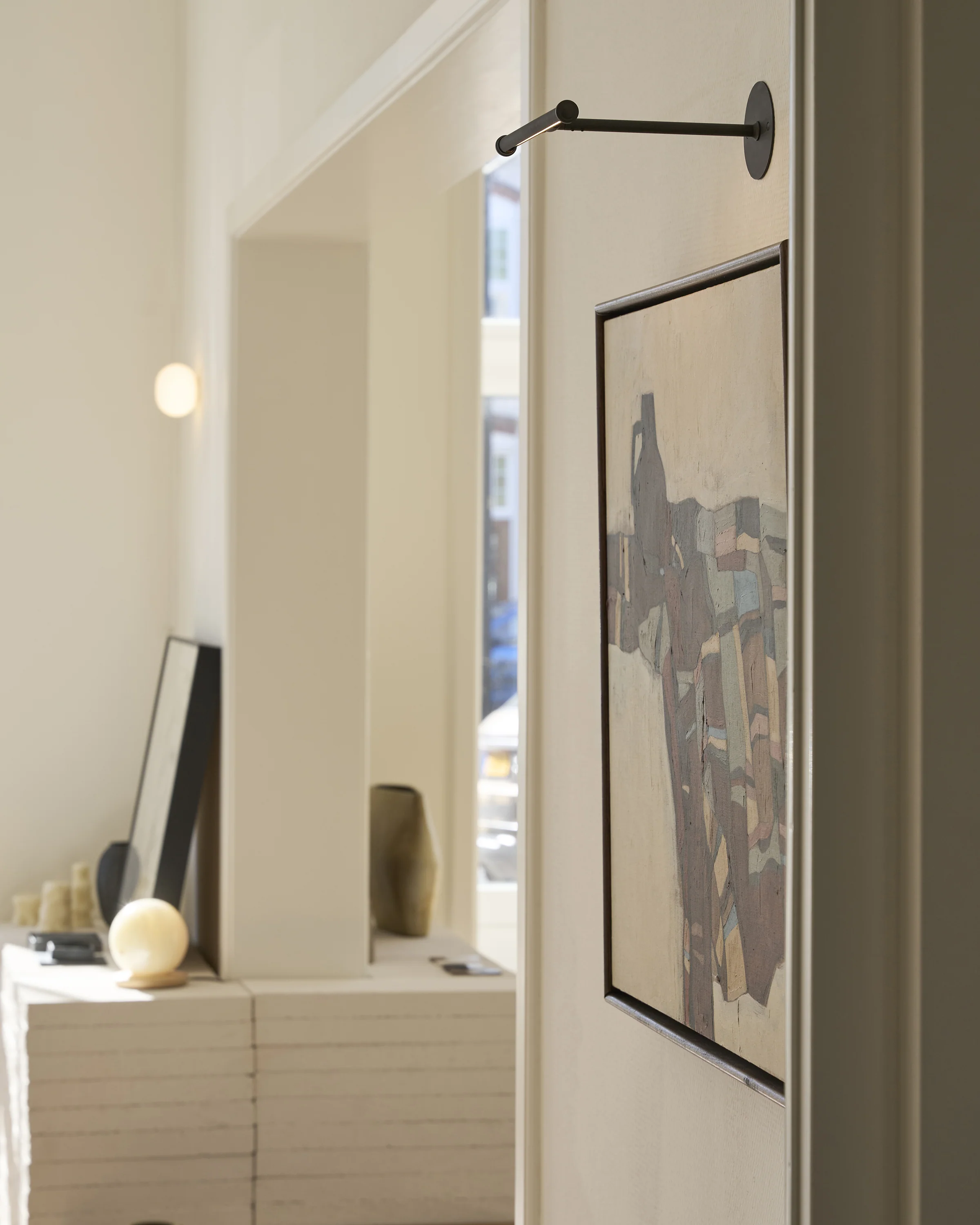 Taylor Extra Small Picture Light – Bronze - Image 4