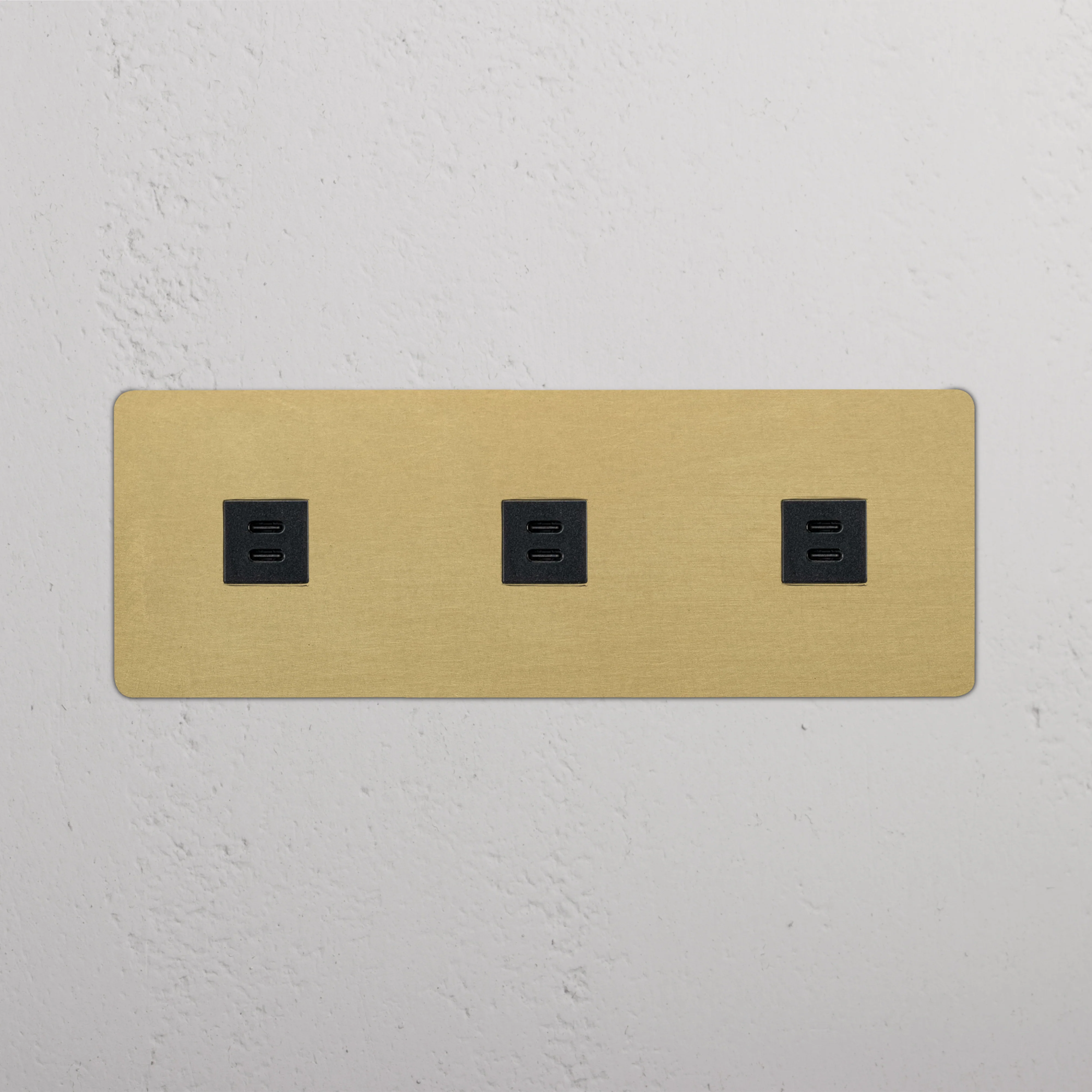 Kew Triple 3x USB-C 30W Socket - Antique Brass | Black - Image 2